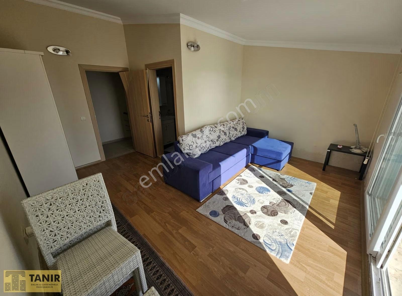 Kuşadası Değirmendere'de Deniz Manzaralı 4+1 Catı Katı Dubleks - Görsel 17