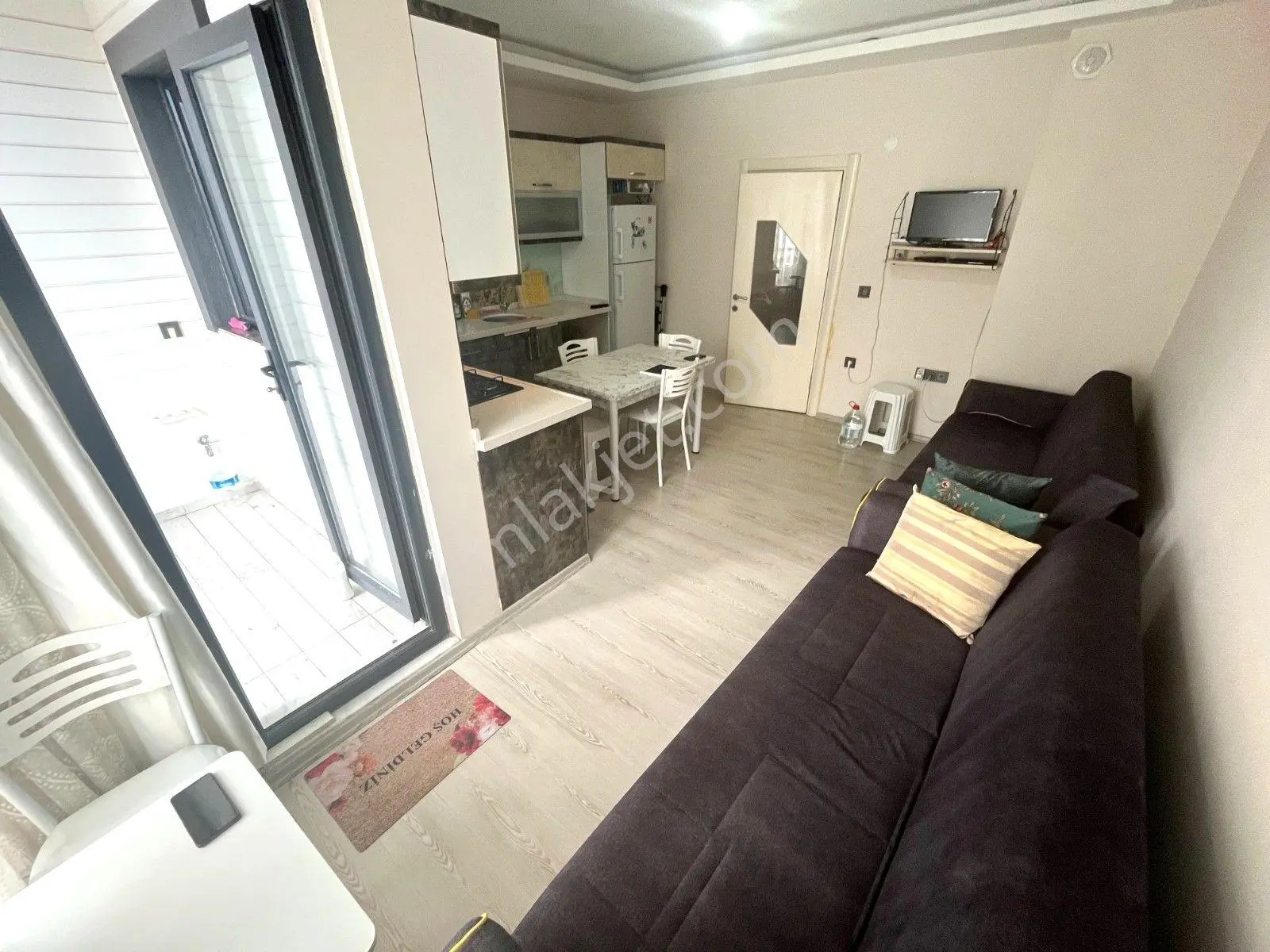 𝄞melodi'den Akçay Merkez'de Piyasanın Altında Ön Cephe Asansörlü Cam Balkon 1+1 Daire - Görsel 10