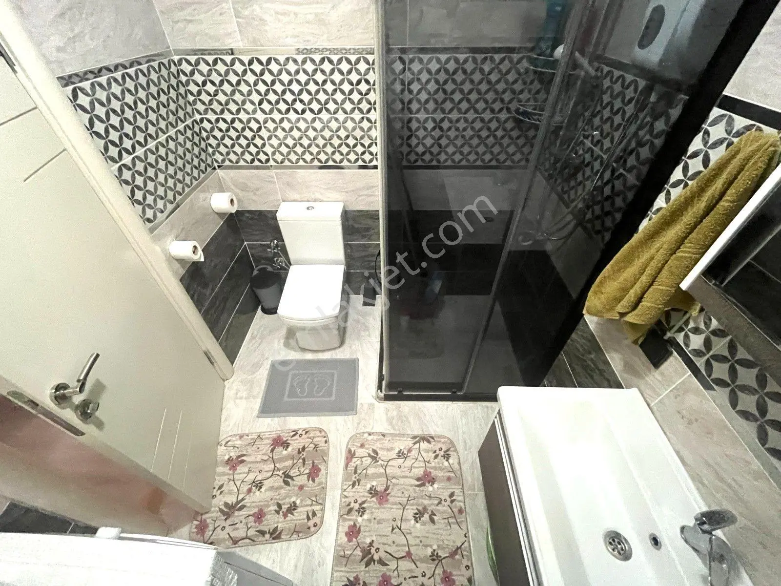 𝄞melodi'den Akçay Merkez'de Piyasanın Altında Ön Cephe Asansörlü Cam Balkon 1+1 Daire - Görsel 21