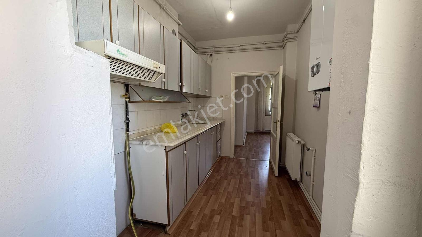 Belsin Kocatepe Mah. 3+1 Ara Kat Kiralık Daire - Görsel 8
