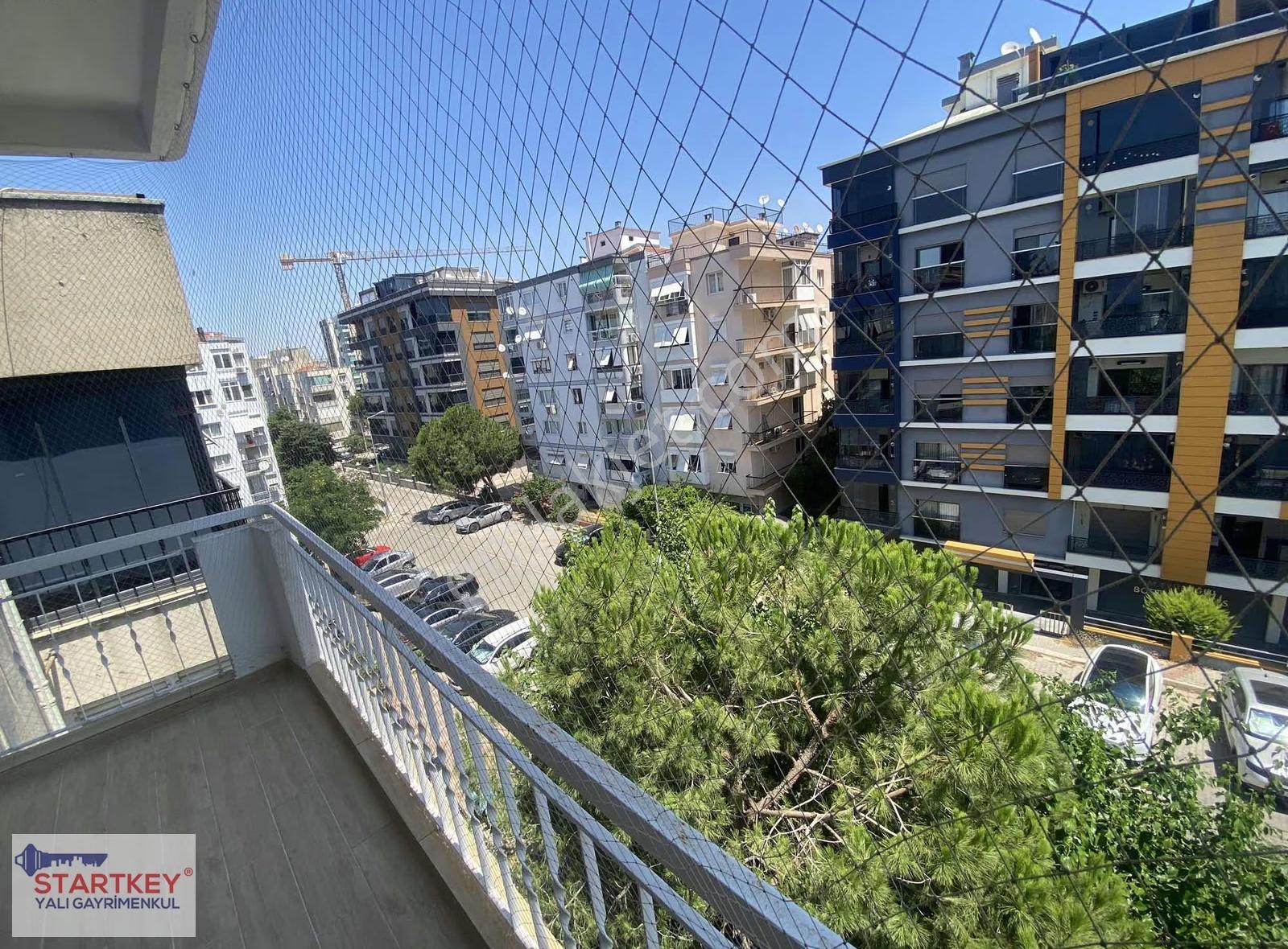 Karşıyaka Bostanlı Gode Cengizde Tadilatlı 3+1 Kiralık Daire