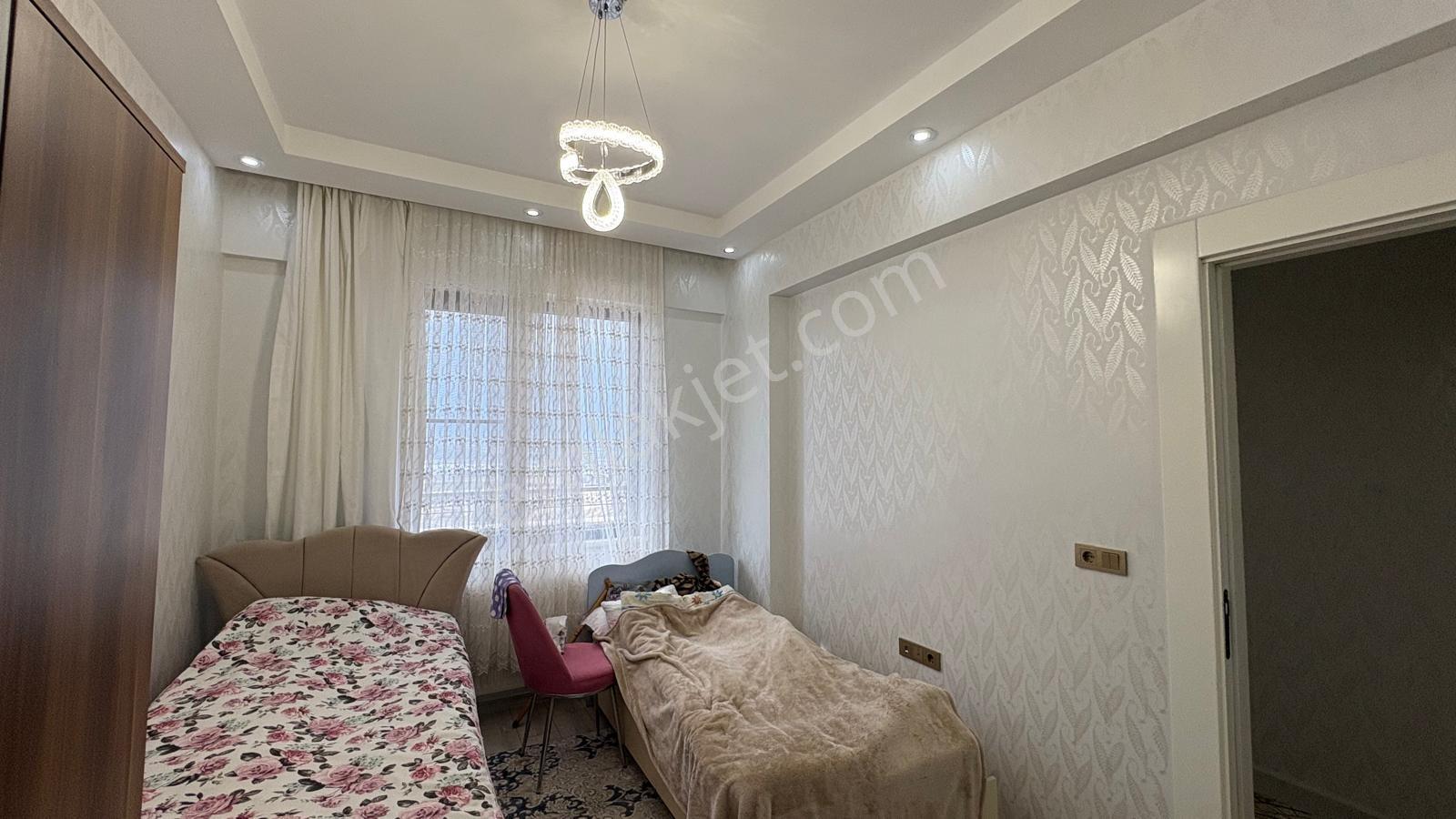 Beykent 1. Etap'ta Satılık 3+1 Bakımlı Geniş Daire - Görsel 31