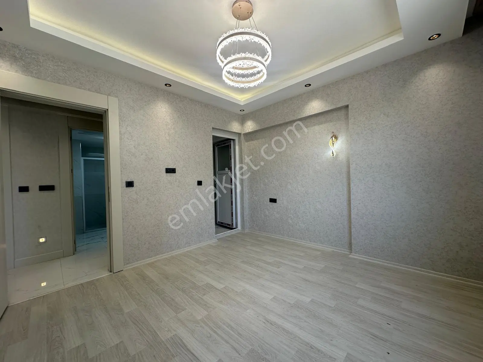 Mega Dan Fıstıklık Ta Merkezi Konumda Satılık 2+1 Daire