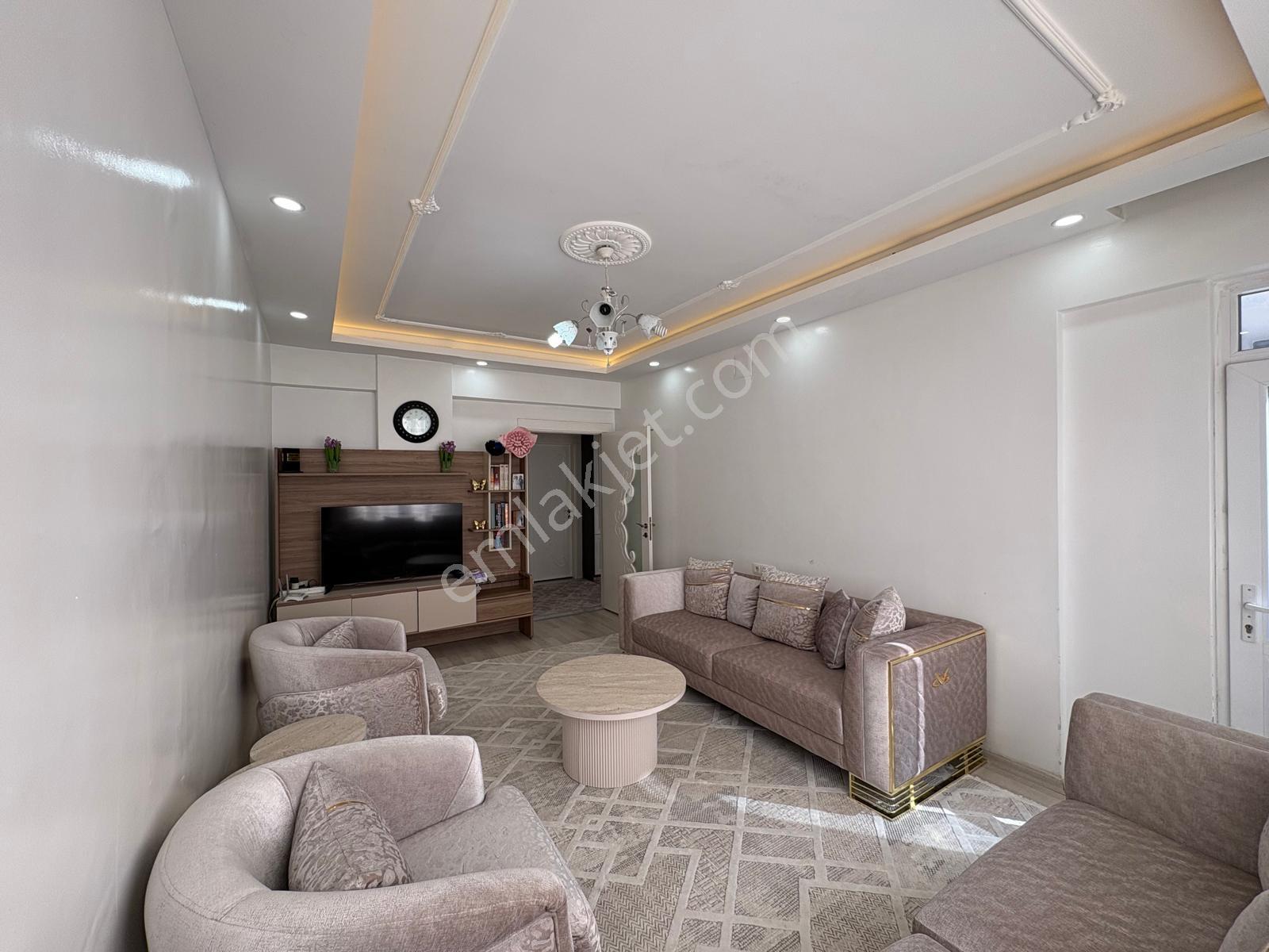Beykent 1. Etap'ta Satılık 2+1 Uygun Fiyatlı Daire