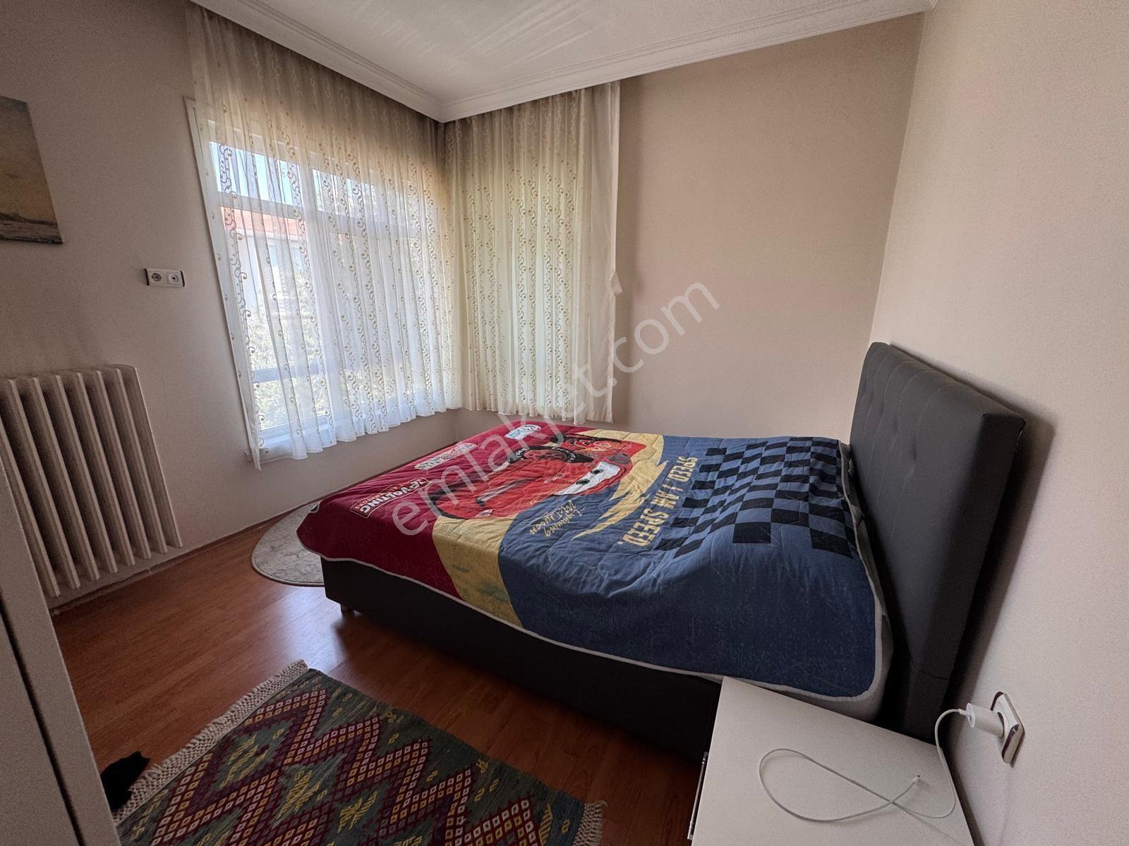 Bahçelievlerde Ful Eşyalı Kıralık 2+1otopark Asansör Merkezi S Daire - Görsel 19