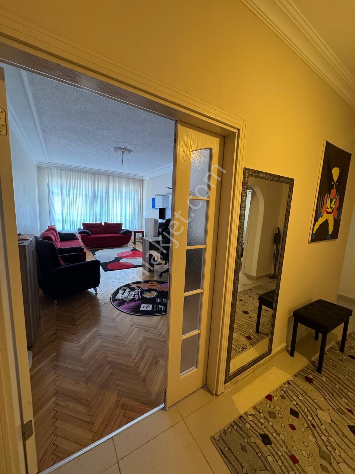 Bahçelievlerde Ful Eşyalı Kıralık 2+1otopark Asansör Merkezi S Daire - Görsel 16