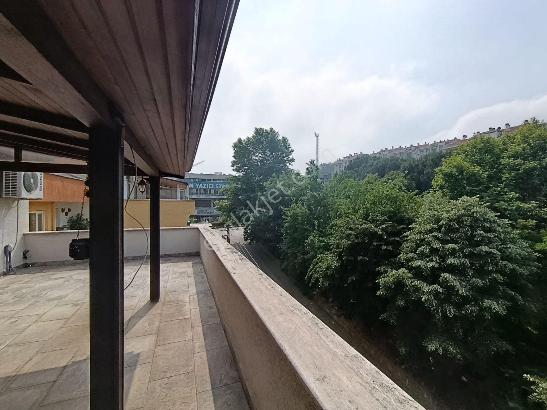 Beşevlerin Güzel Konumunda Teraslı 2+1 Kiralık Daire - Görsel 13