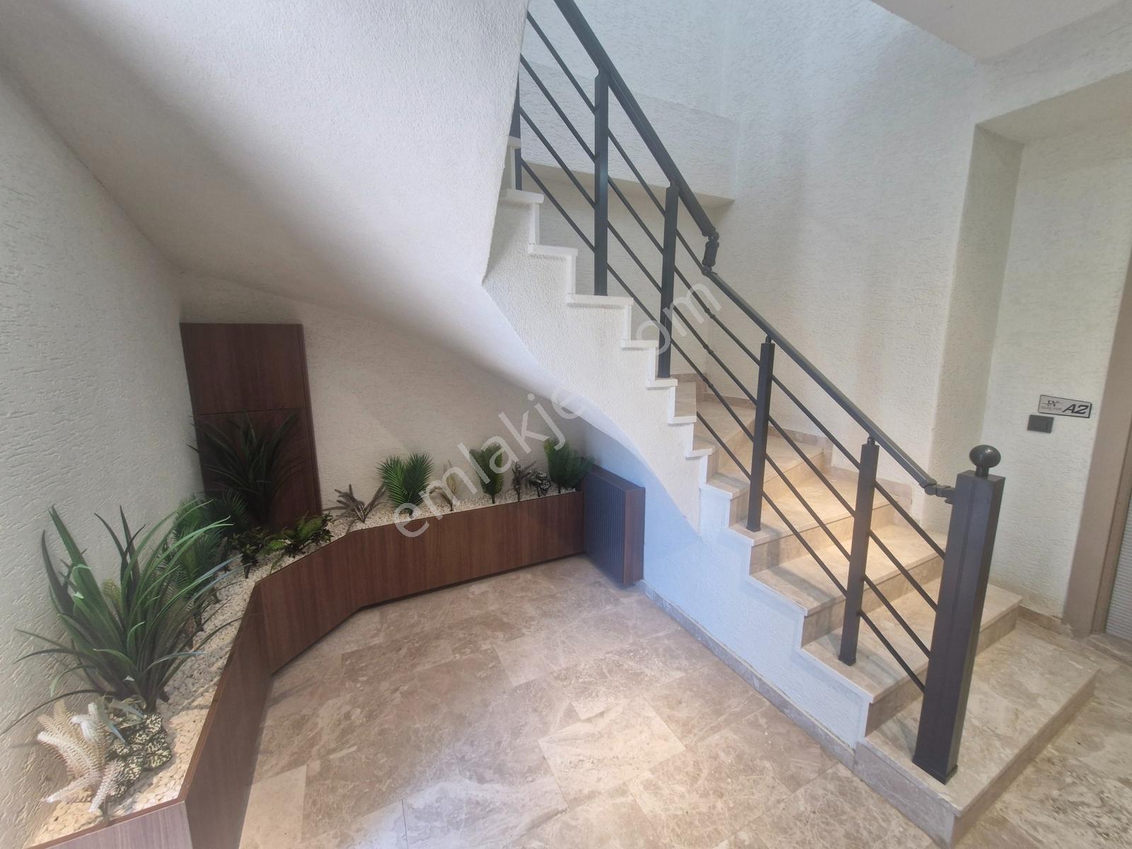 Güre Doğa İle İç İçe Müstakil Tadında 1+1 Lüks Daire - Görsel 32