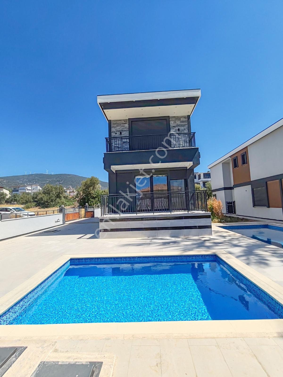 Didim Akbükde 3+1 Müstakil Villa
