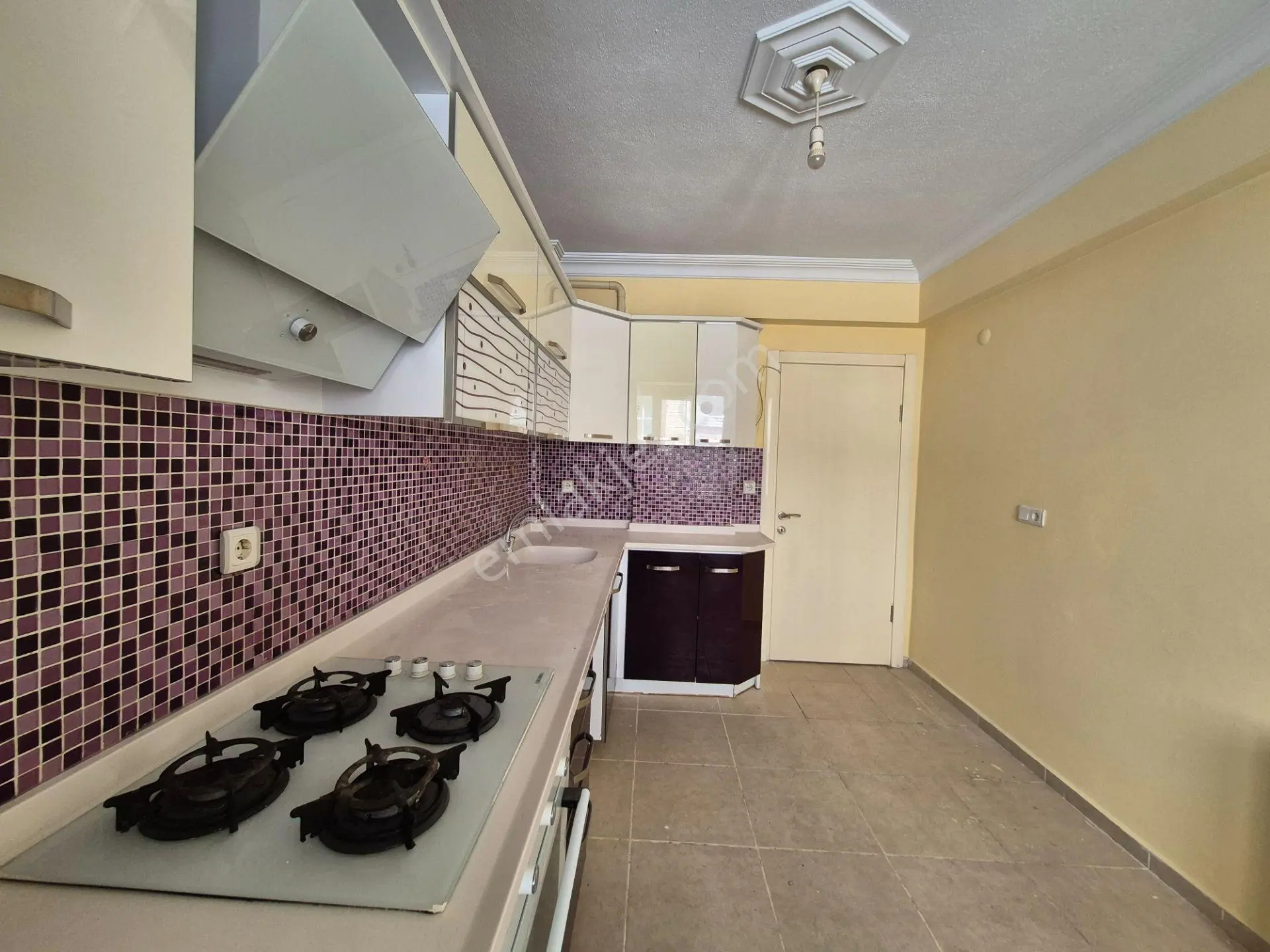 Akman'dan Muhteşem Konumda 3+1 Kiralık Daire - Görsel 3