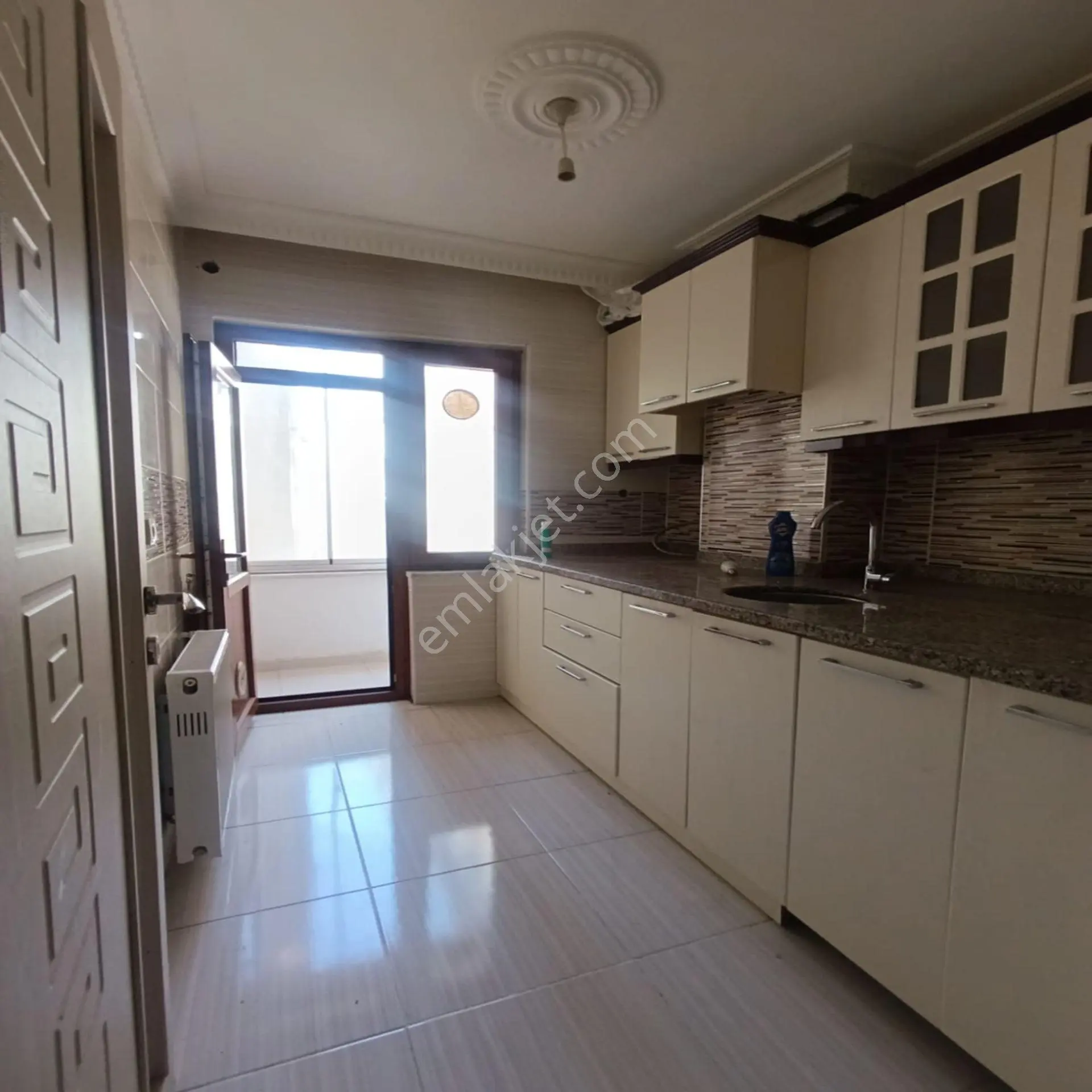 Talatpaşa Mah 2+1 Kiralık Ara Kat Daire - Görsel 4