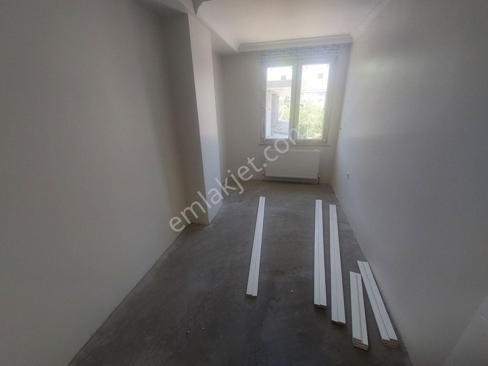 Ayışığından Ömür Plazaya Yakın Yeni Binada 3+1 Kiralık Daire - Görsel 6