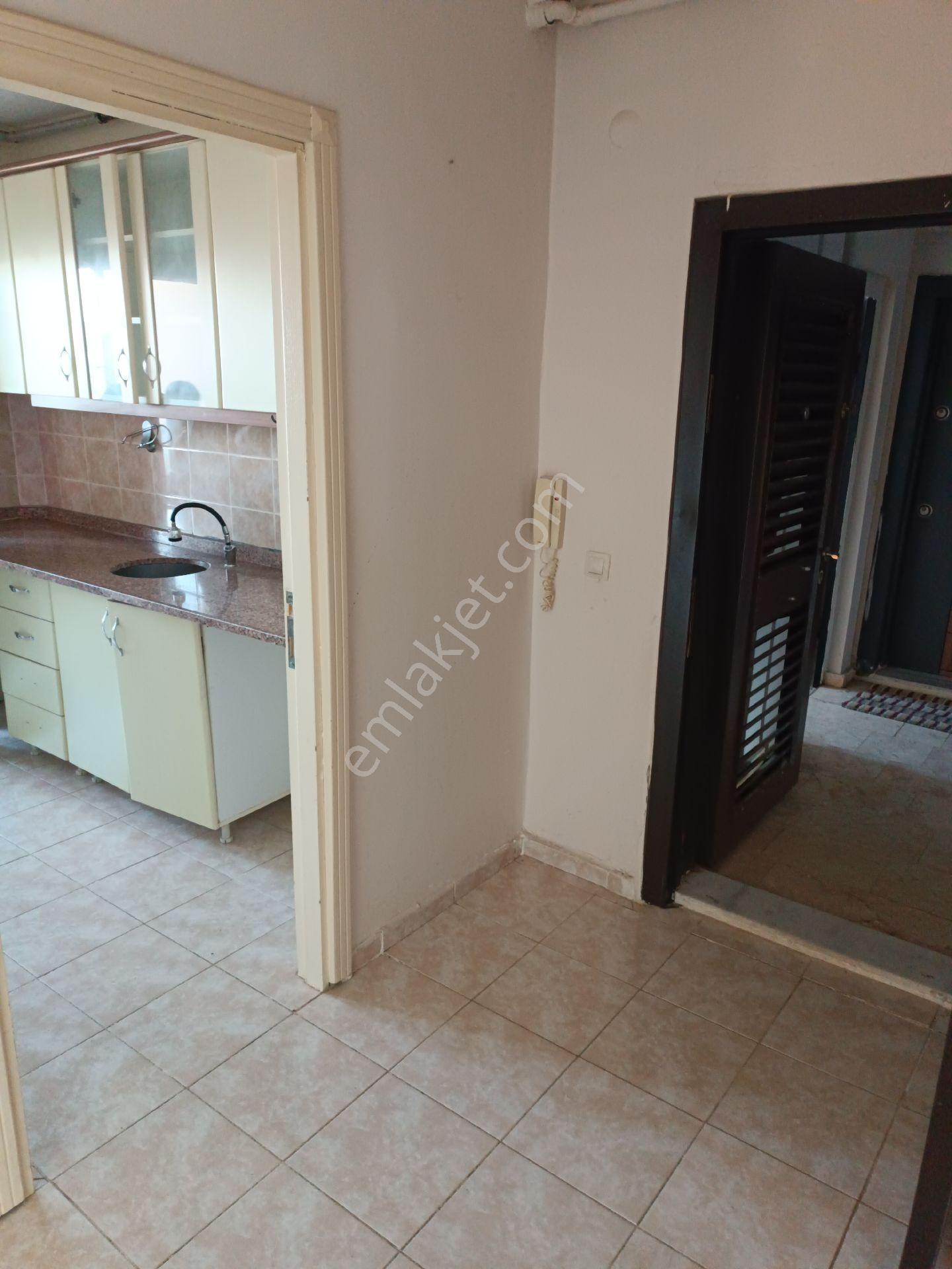 Erdemli Toki Konutlarında Kiralık 2+1 Daire - Görsel 3