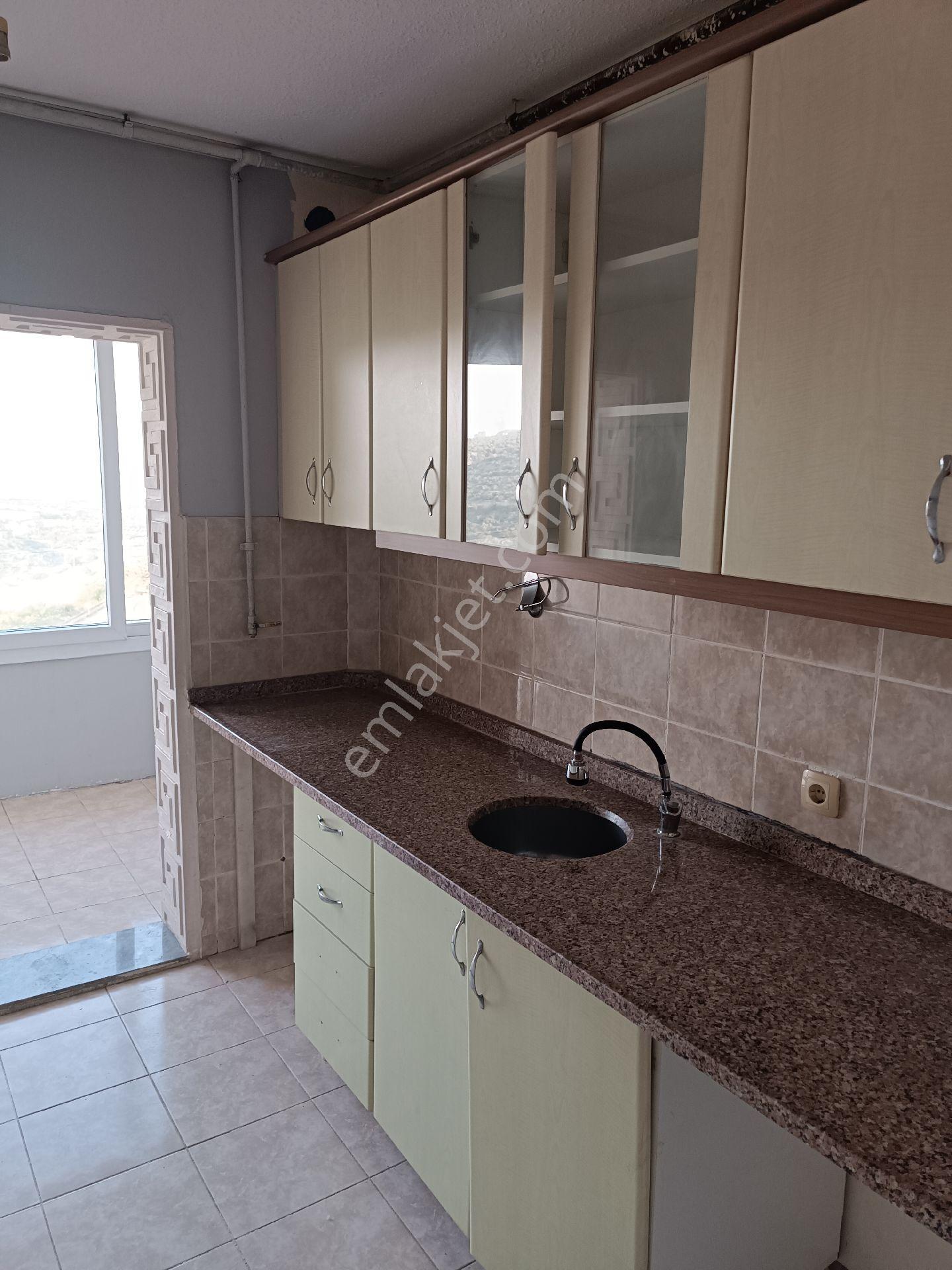Erdemli Toki Konutlarında Kiralık 2+1 Daire