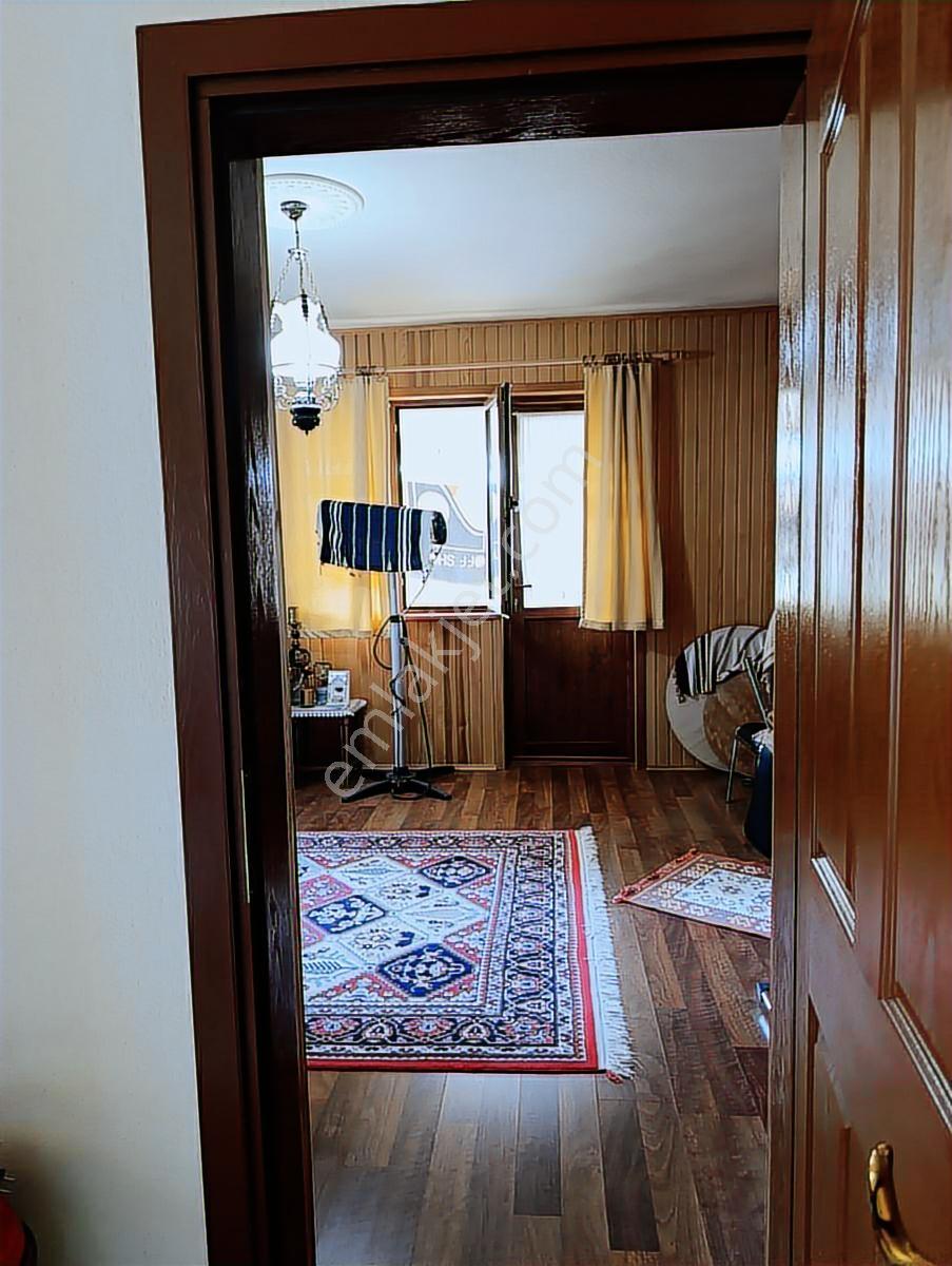 Satilik Lüxs 3.katli Villa Ve 1.725 M2 Konut İmarli Arsasi - Görsel 5