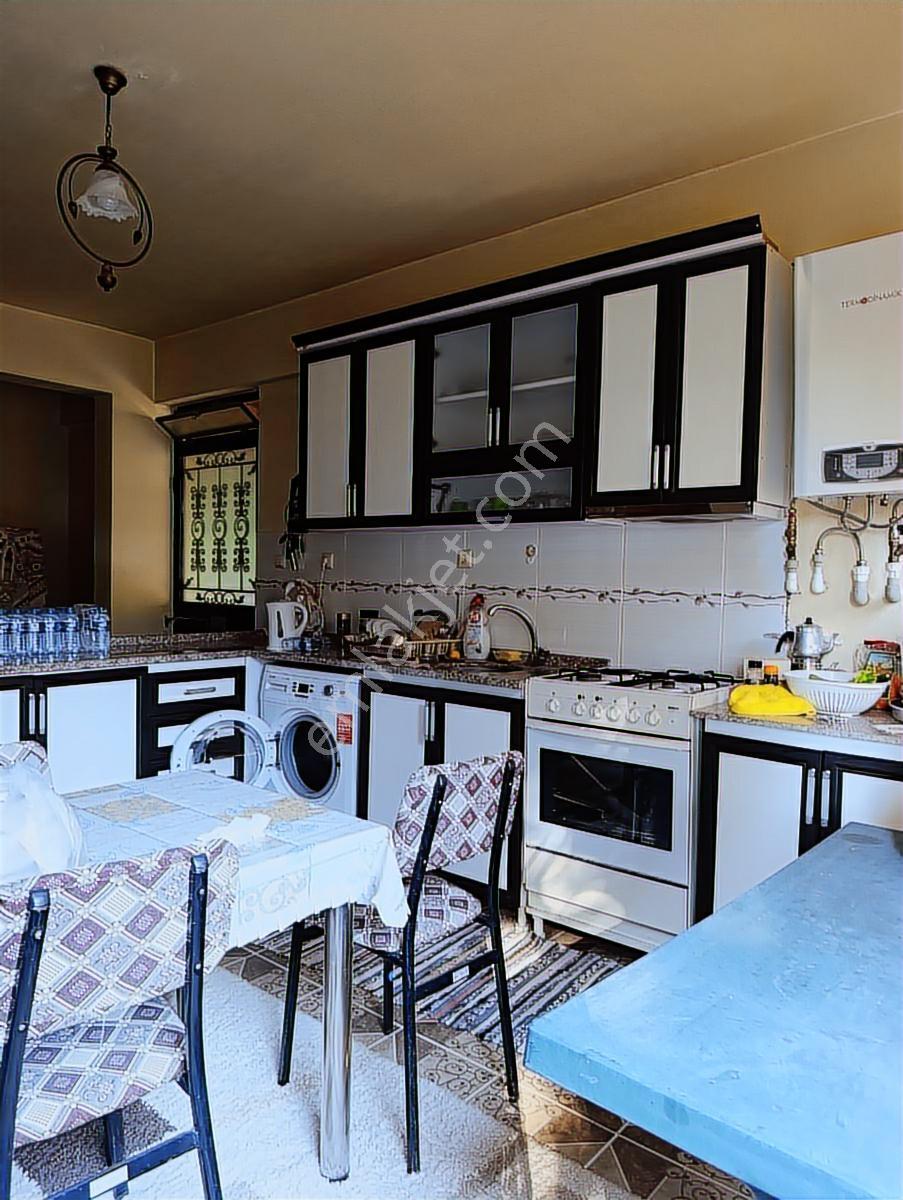 Satilik Lüxs 3.katli Villa Ve 1.725 M2 Konut İmarli Arsasi - Görsel 6
