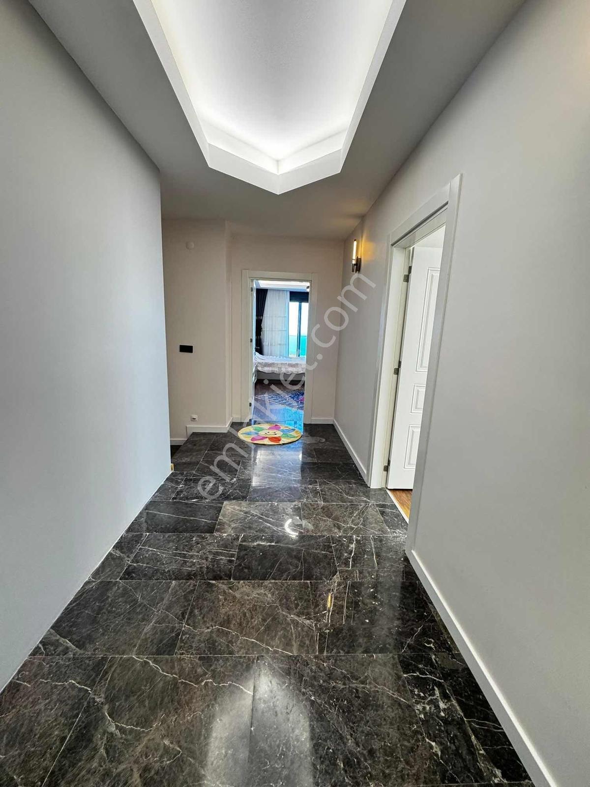 Alanya Tepe Mahallesi Vatandaşlığa Uygun Satılık Villa - Görsel 26