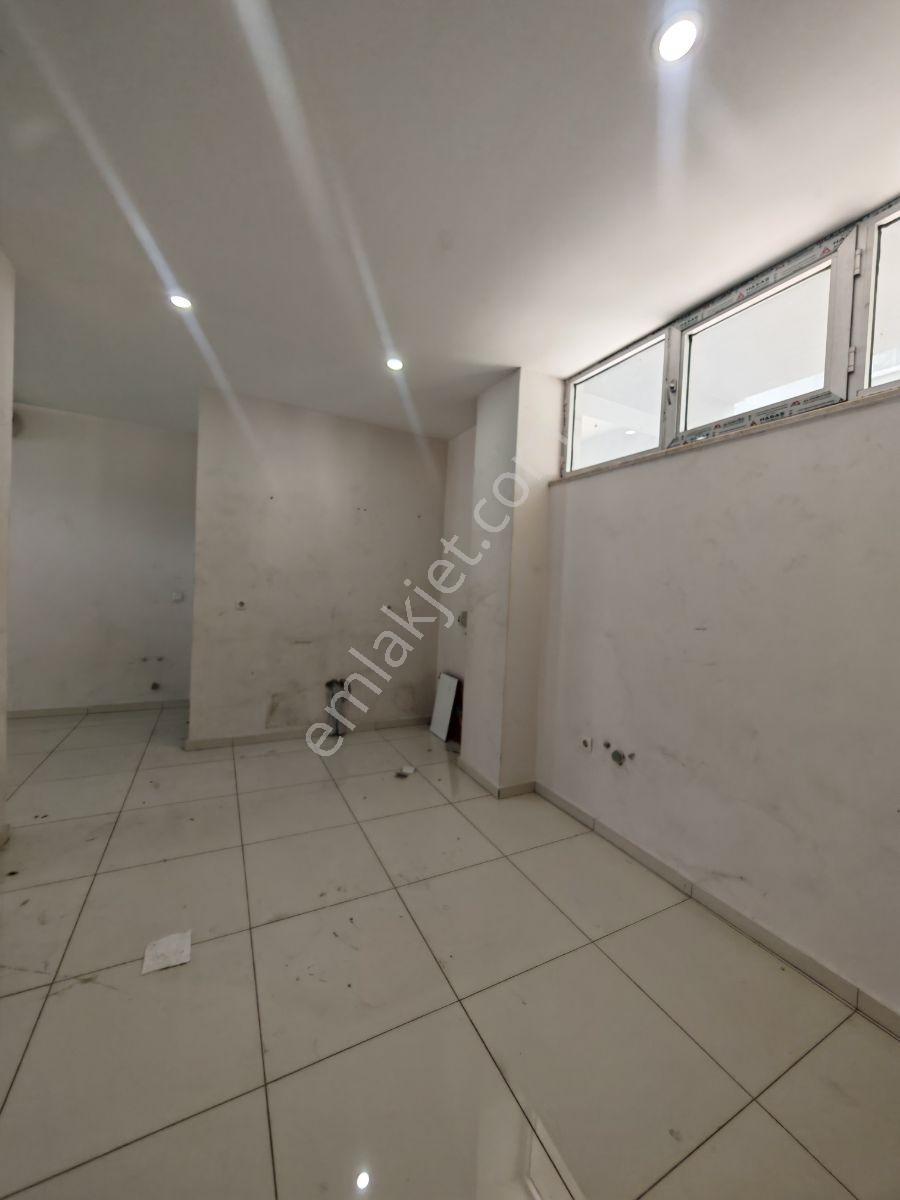 Akhan Kale Düz Giriş + Dükkan Önü Kullanımlı 40x40 Bacalı İşyeri - Görsel 22