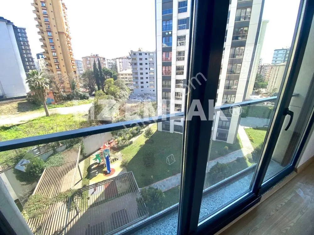 Bostancıda Kapanmaz Manzaralı Balkonlu 90m2. 2+1 Satılık Daire - Görsel 5