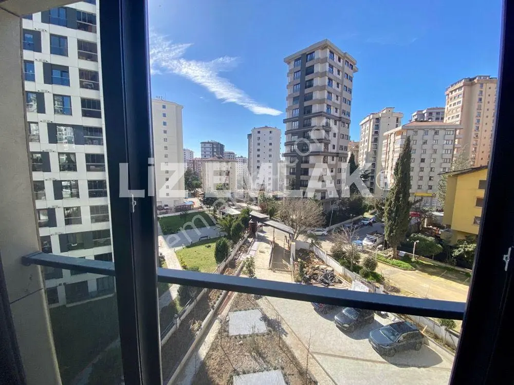 Bostancıda Kapanmaz Manzaralı Balkonlu 90m2. 2+1 Satılık Daire - Görsel 3