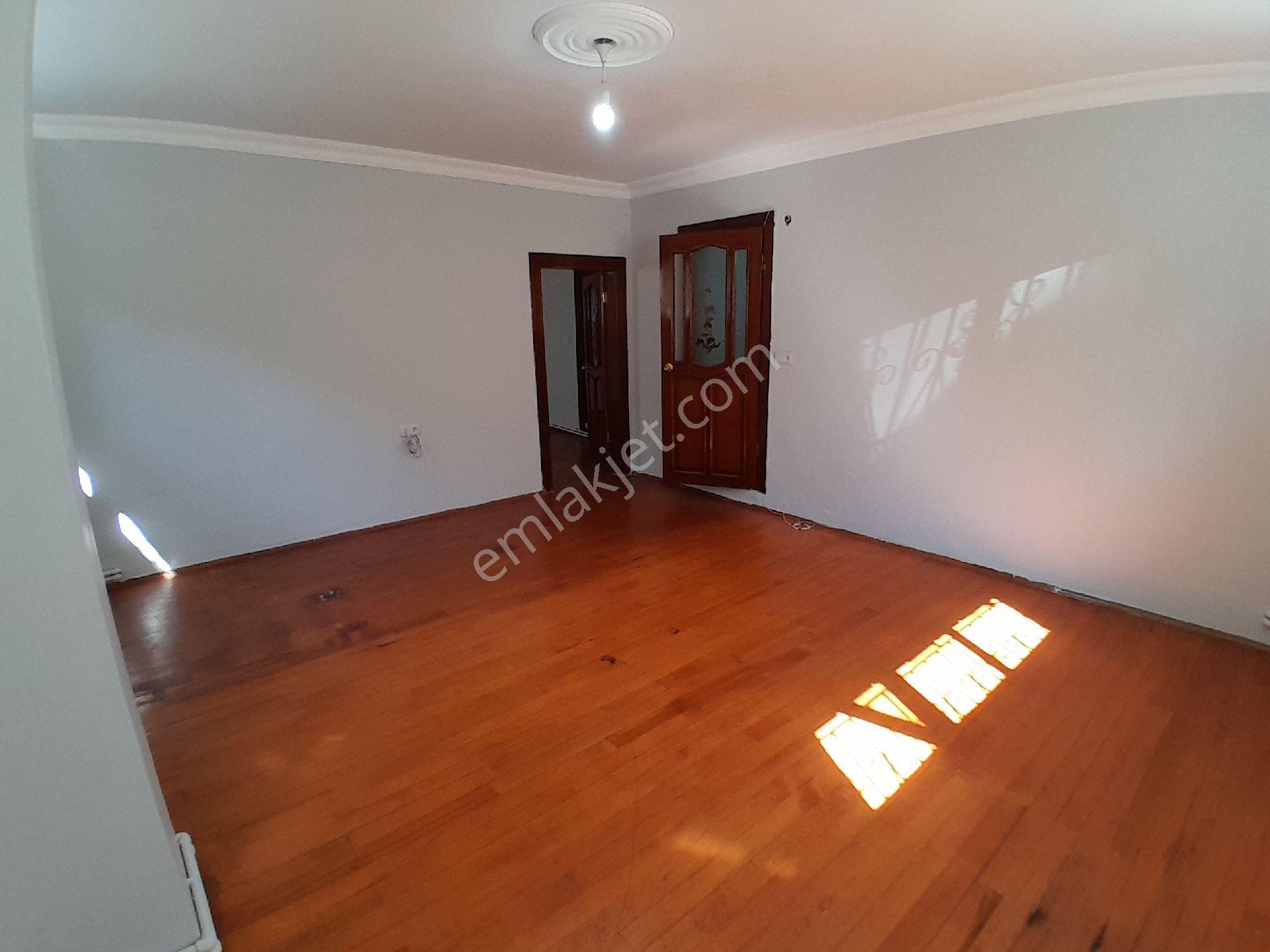 Kiralık Yüksek Bahce Katı Daire Sultangazi Cebeci Mah Kartal Emlaktan - Görsel 8