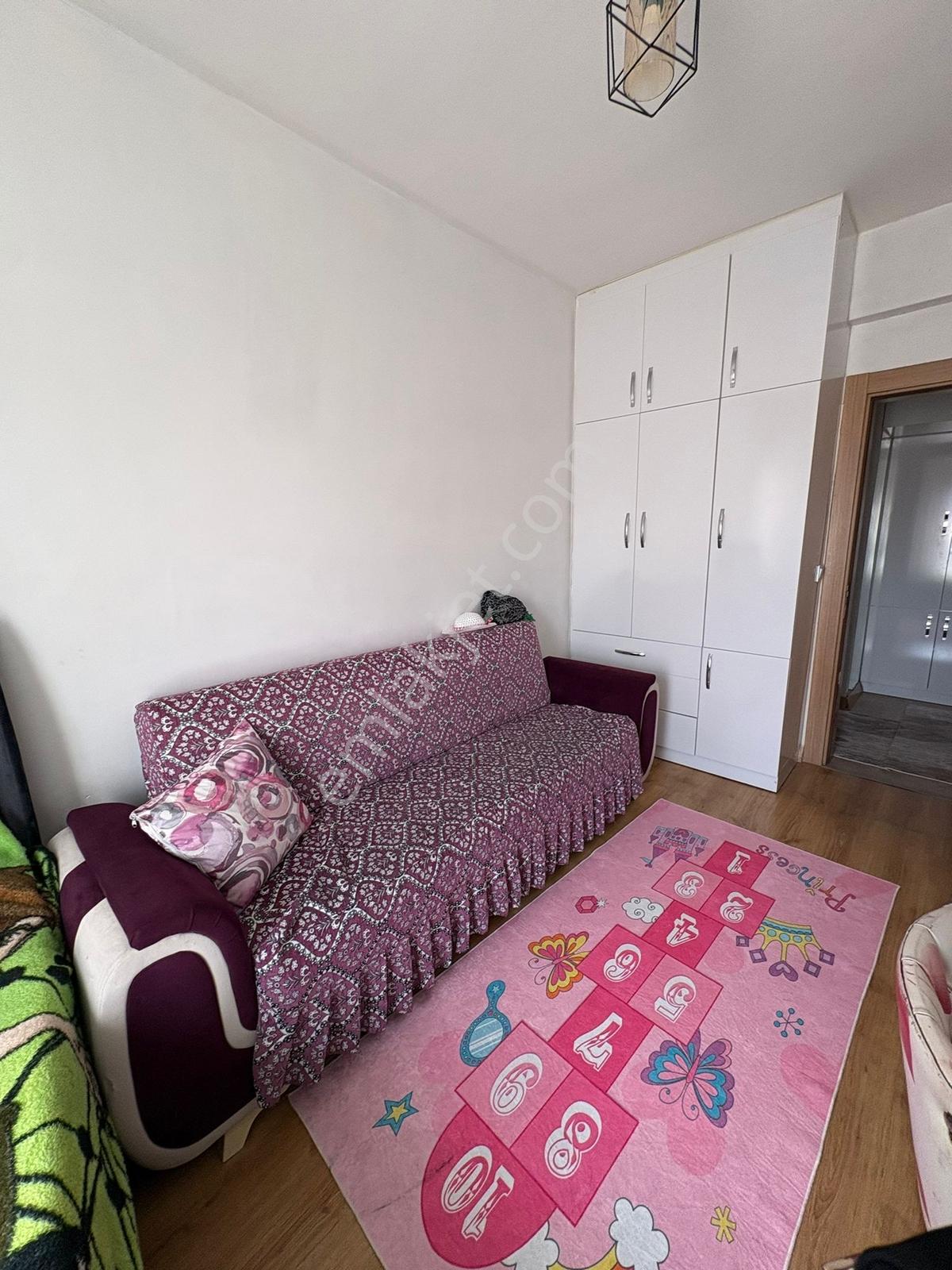 Beykent Renkli Tokiler'de Satılık 2+1 Ara Kat Daire - Görsel 15