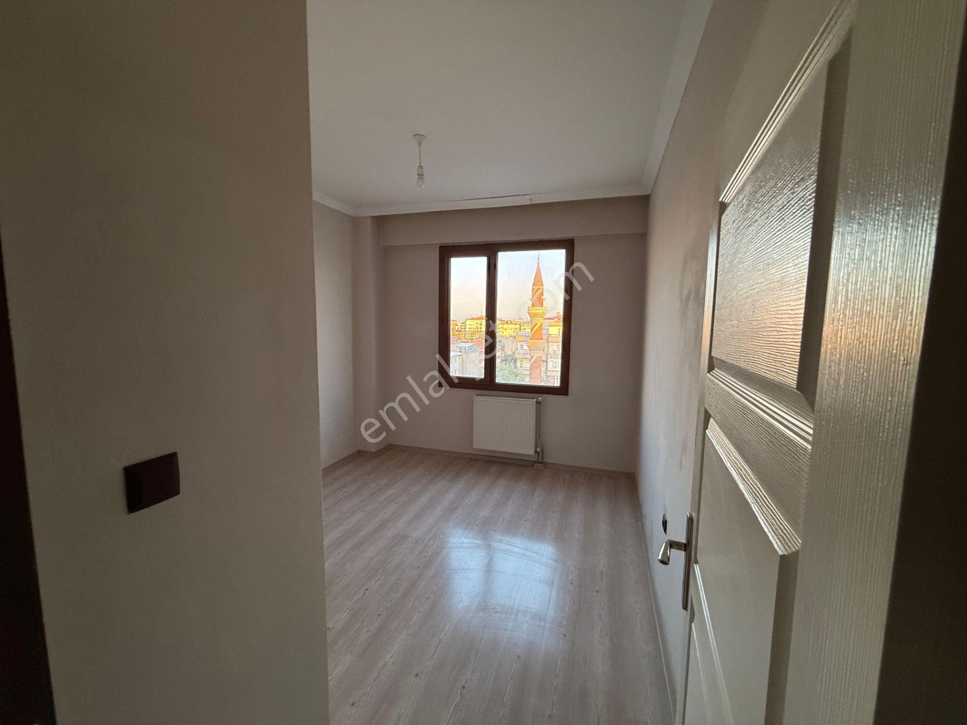 Incom Lıne Gayrimenkul Satıyor 2+1 Geniş Aile Dairesi - Görsel 11