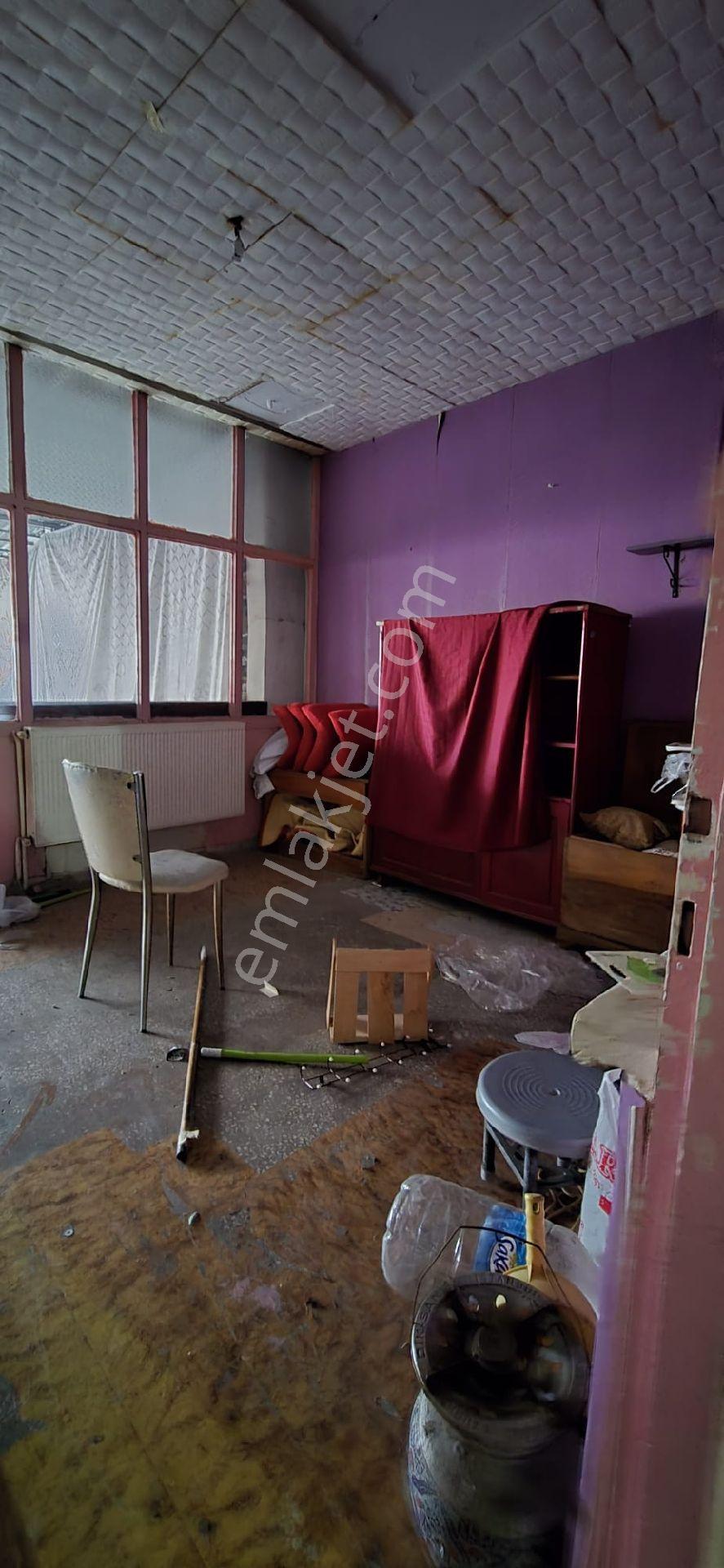 Ulugazi’de Bulvara Yakın 260 M² Dubleks | 5+2 Oda | Teraslı | Kat - Görsel 25