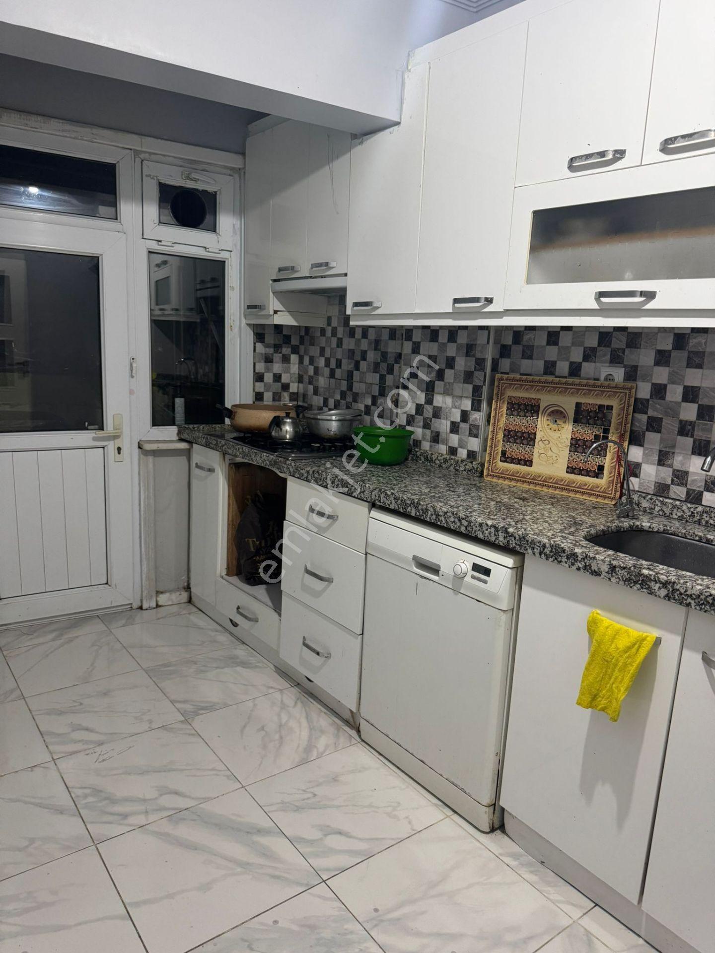 Sefaköy Merkezde Kredili 1+1daire+25m2 Dükkan Bir Arada Satılık - Görsel 8