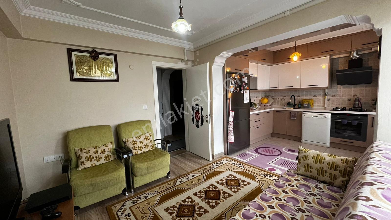 Elvan Özçelik'den Burgaz Mahallesinde Kiralık 3+1 Daire - Görsel 12