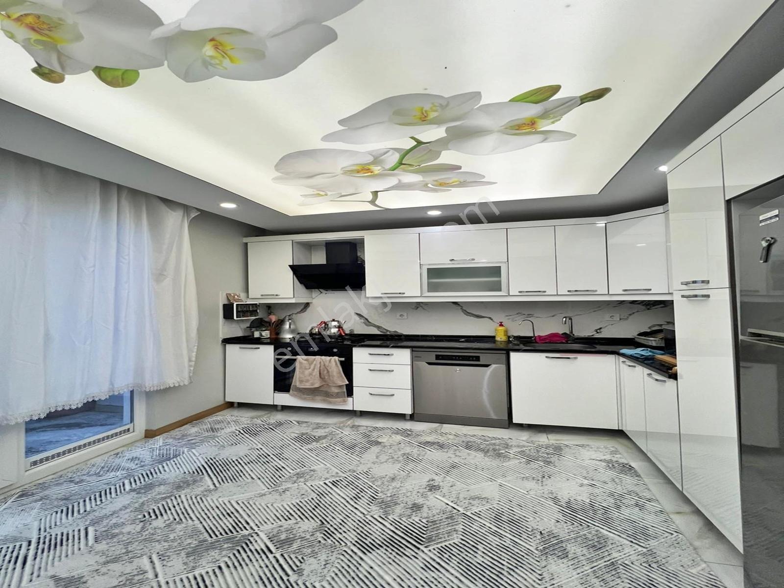 Konak Yapı'dan Meydana Yakın 3+1 150m² Satılık Fırsat Daire!!! - Görsel 34