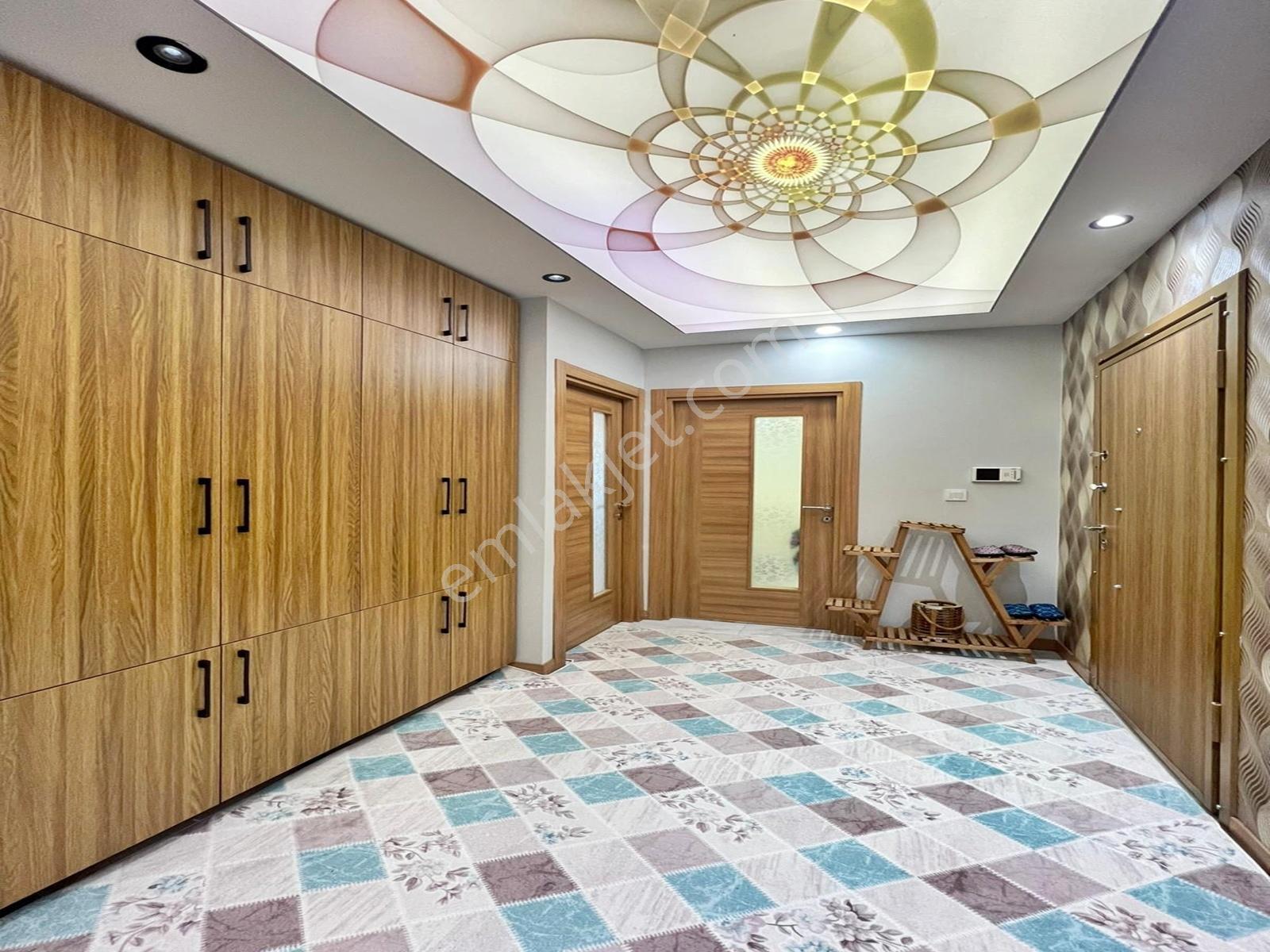 Konak Yapı'dan Meydana Yakın 3+1 150m² Satılık Fırsat Daire!!! - Görsel 14
