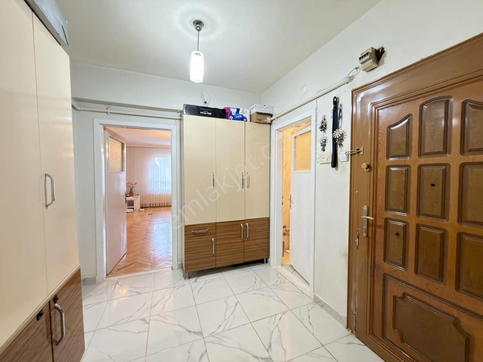 Oğulbey'den Bahçe Manzaralı 3+1 Masrafsız 3.kat Konumunda 125m² - Görsel 17