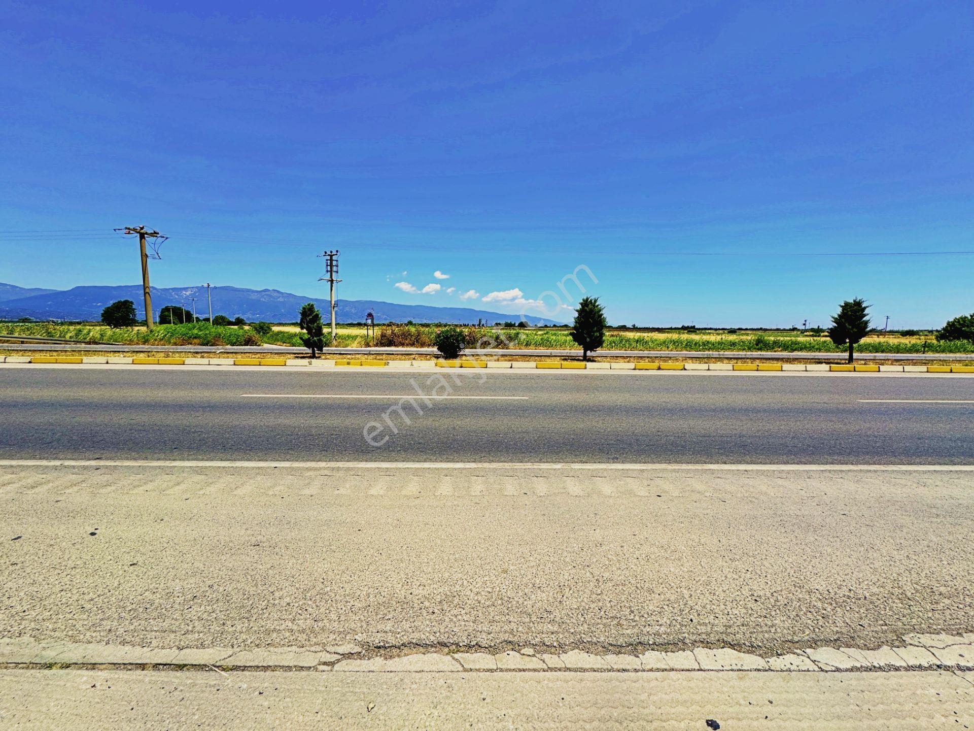 Gültaş Emlaktan Burhaniyede Satılık 7.200m² Yatırıma Uygun Tarla - Görsel 9