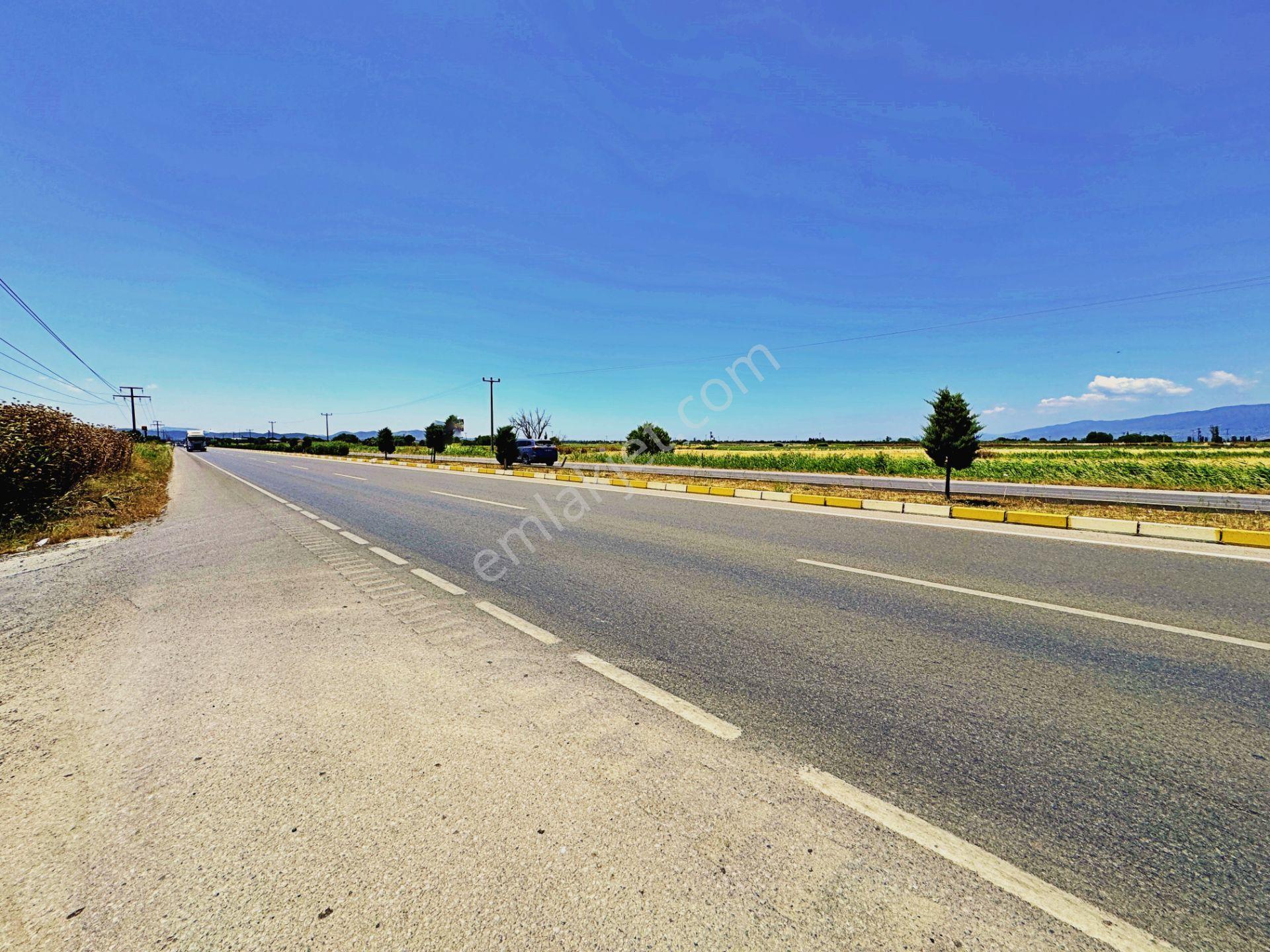 Gültaş Emlaktan Burhaniyede Satılık 7.200m² Yatırıma Uygun Tarla - Görsel 3