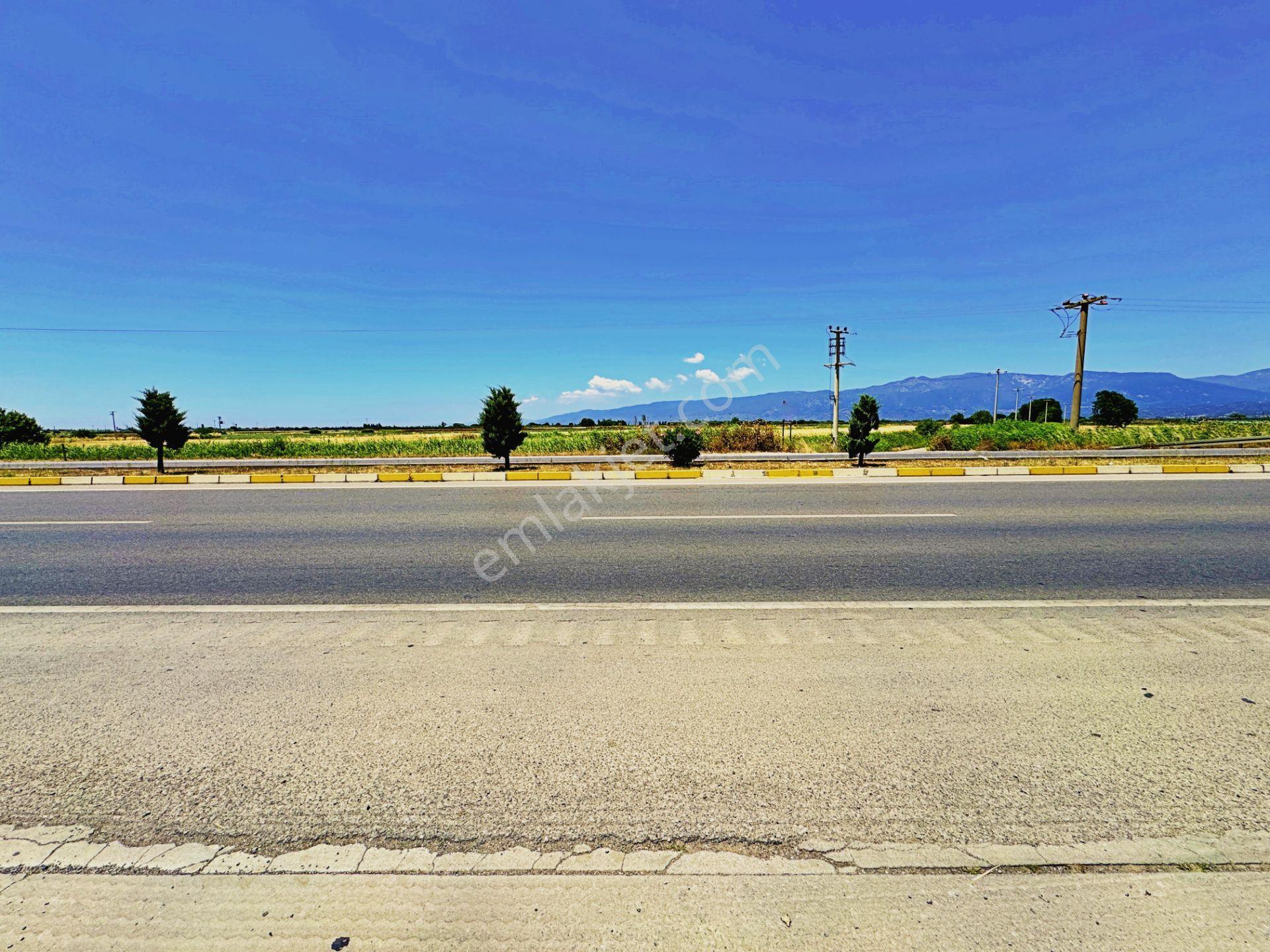 Gültaş Emlaktan Burhaniyede Satılık 7.200m² Yatırıma Uygun Tarla - Görsel 25