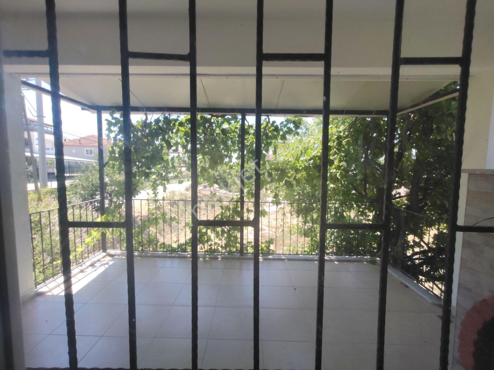 Geniş, Ferah Ve Müstakil Girişli 3+1 Kiralık Daire! - Görsel 9