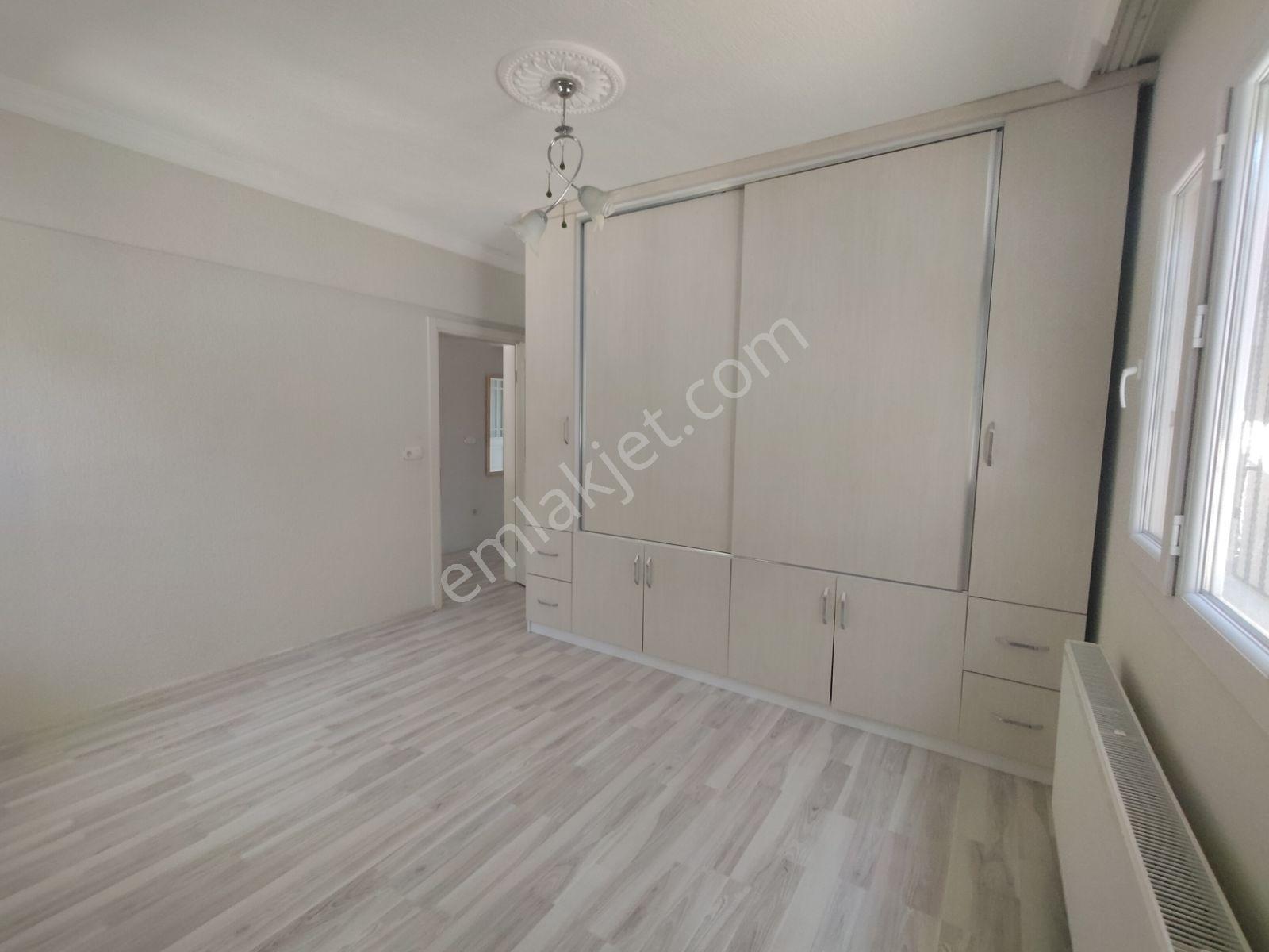 Geniş, Ferah Ve Müstakil Girişli 3+1 Kiralık Daire! - Görsel 13