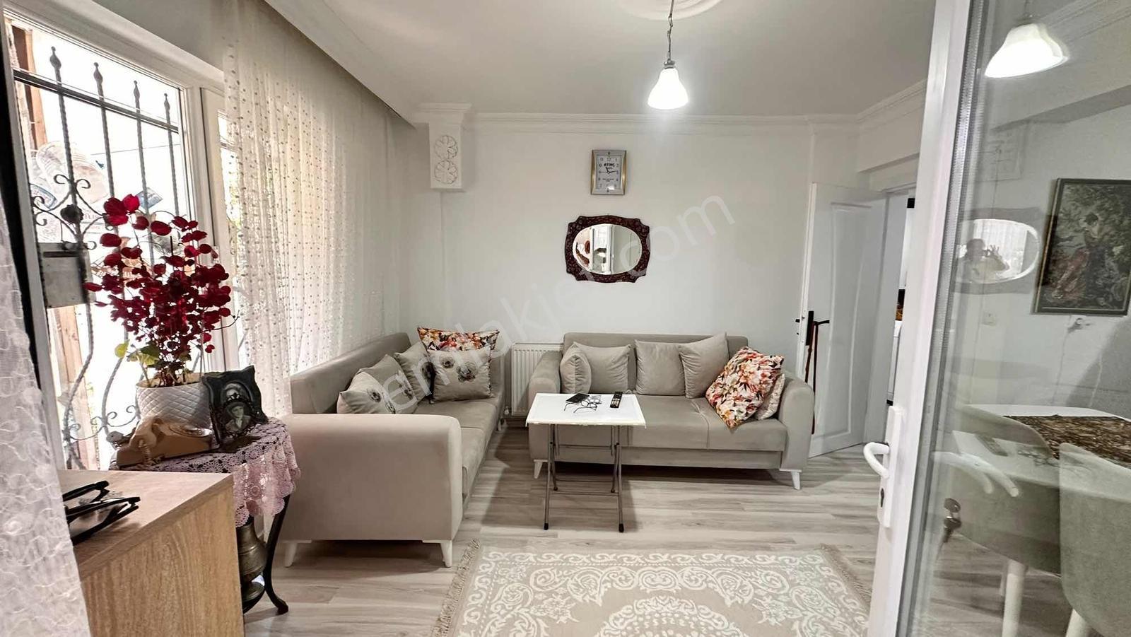 Karasu Yalı Mah.denize Yakın Geniş M2 Ferah Kullanışlı Bakımlı - Görsel 14