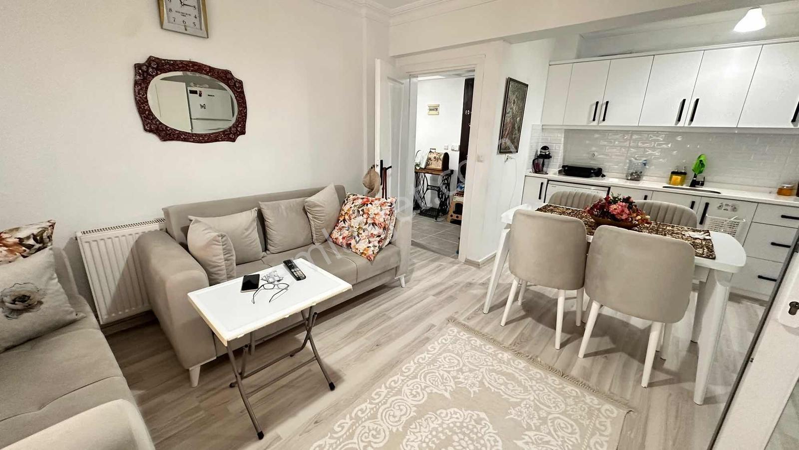 Karasu Yalı Mah.denize Yakın Geniş M2 Ferah Kullanışlı Bakımlı - Görsel 7