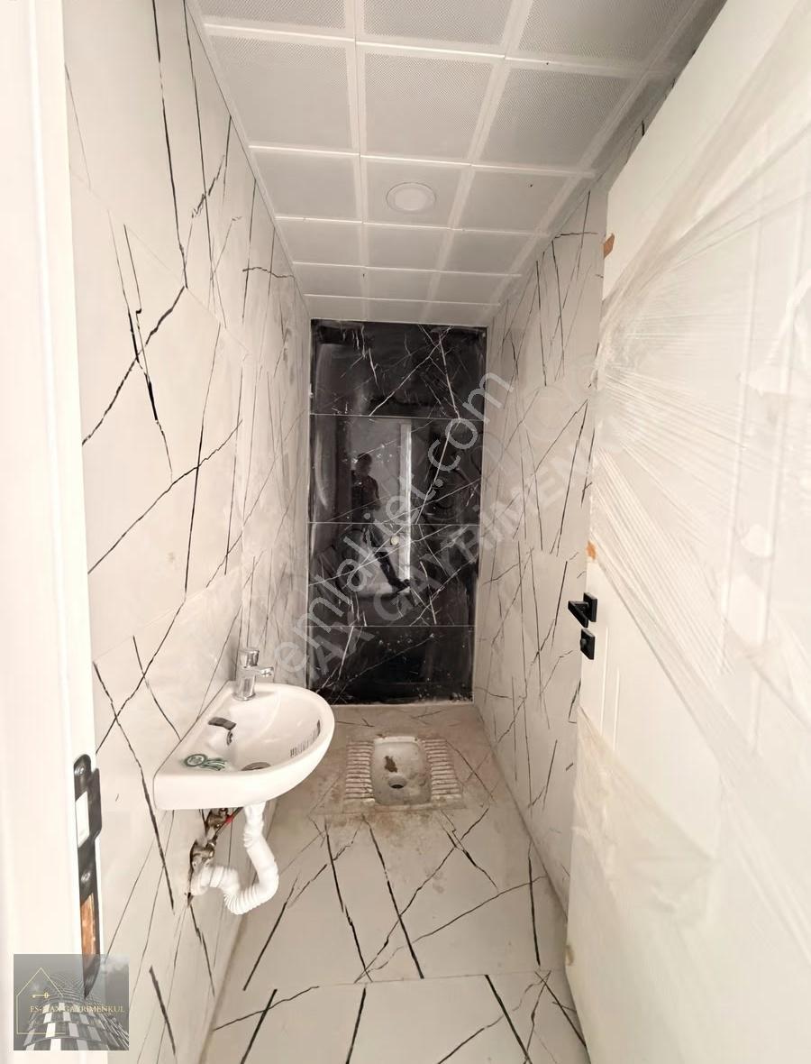 İhsaniye Merkezde, Havuz Ve Park Manzaralı, Sıfır 3+1 Lüks Daire - Görsel 18