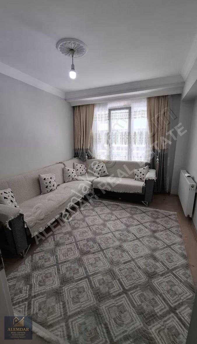 10 Yıllık Bakımlı Binada Krediye Uygun Satılık 2+1 İskanlı Daire