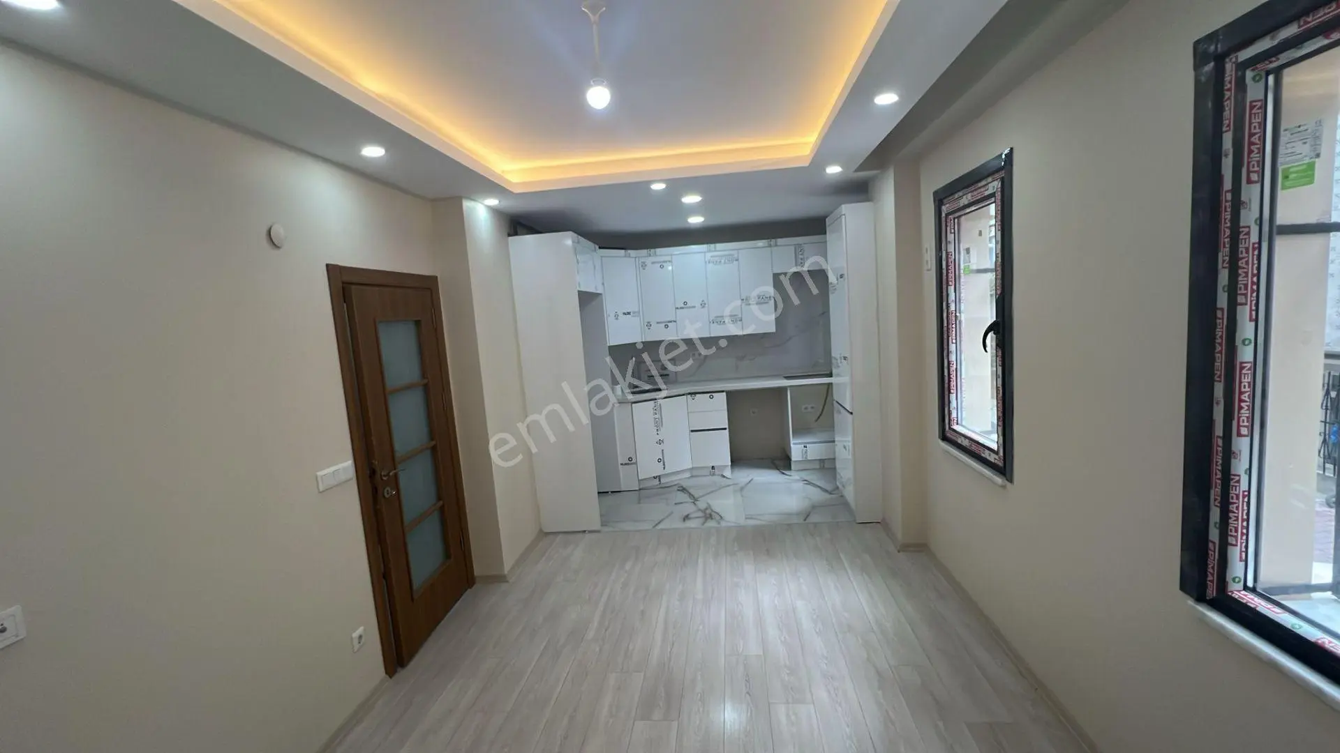 Bayrampaşa Vatan Mahallesinde Sıfır Binada Isı Yalıtımlı 1+1/65m2/yüksek Giriş Kiralık Daire