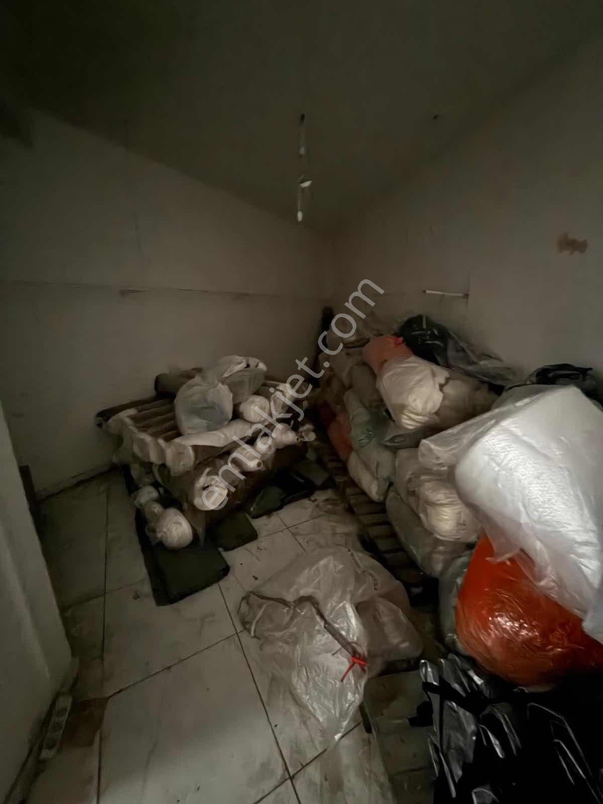 Işık'dan Kredili Caddeye Yakın 53m² 2 Katlı Boş Dükkan - Görsel 9