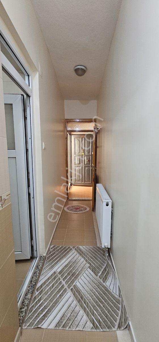 Güneş Mahallesinde 3 Katlı Garazlı 2+1 Müstakil Ev - Görsel 14