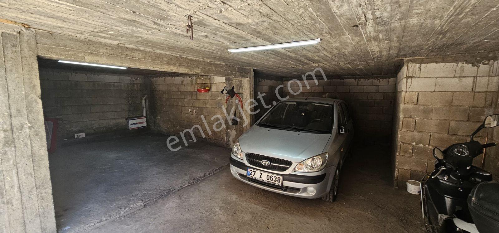 Güneş Mahallesinde 3 Katlı Garazlı 2+1 Müstakil Ev - Görsel 12