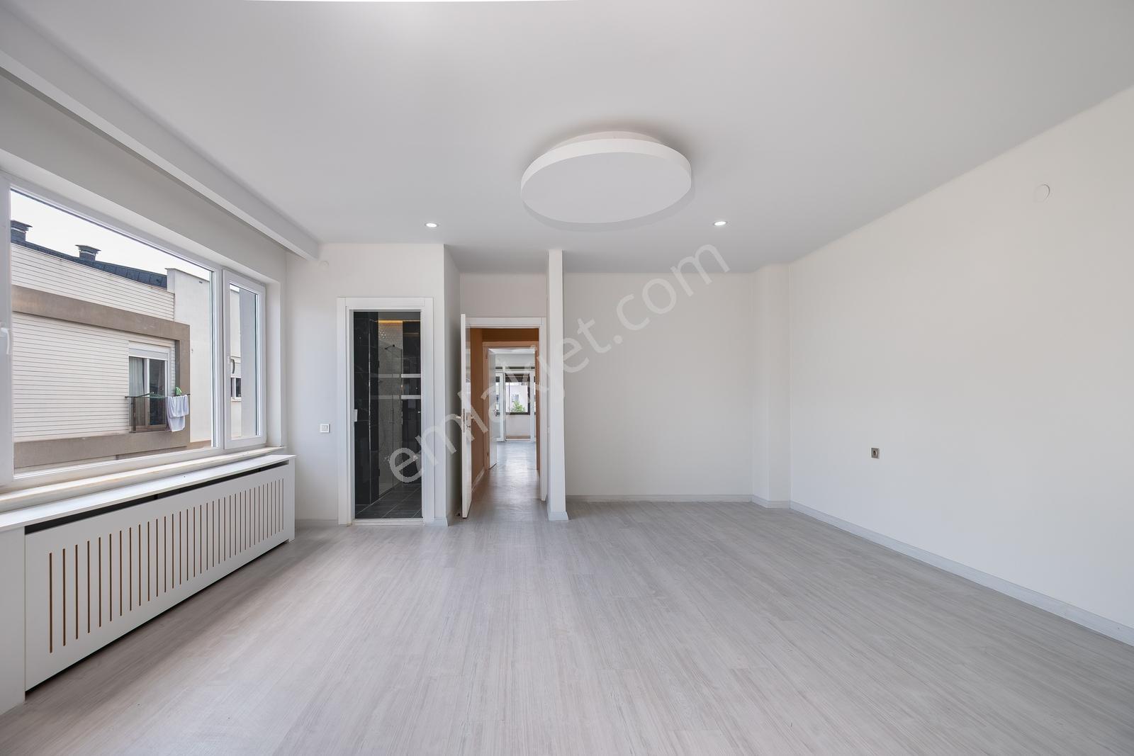 Şehrin Kalbinde Satılık Masrafsız 4+2 Villa - Görsel 30