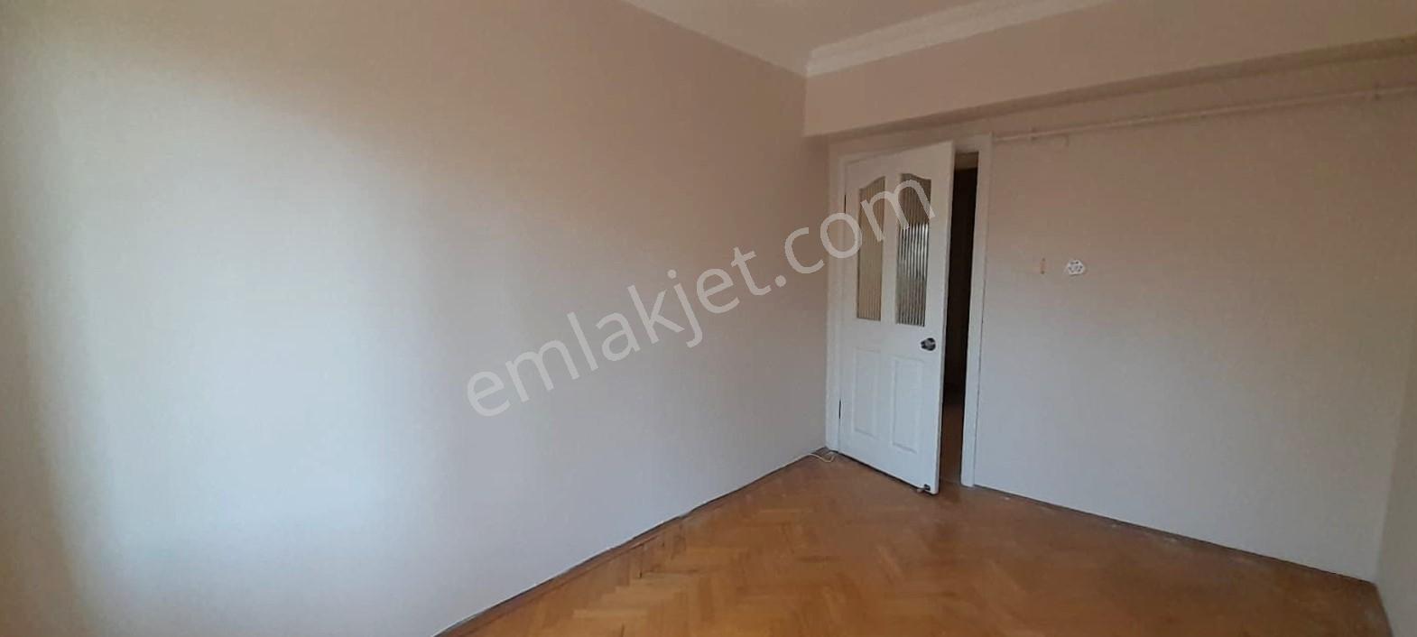 Yarış Ortaokulu Yanı Cadde Üstü, Otoparklı 3+1 Kiralık Daire - Görsel 7