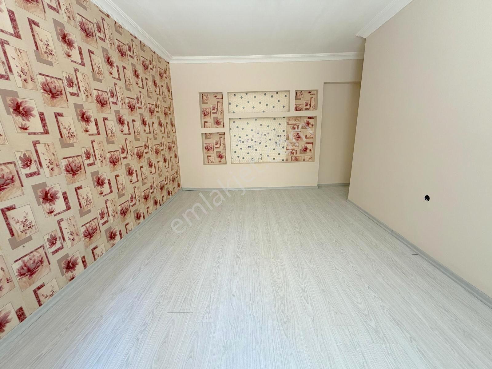 Hemdem Gayrimenkul'den Alsancak'ta Yapılı 3+1 Satılık Daire - Görsel 15