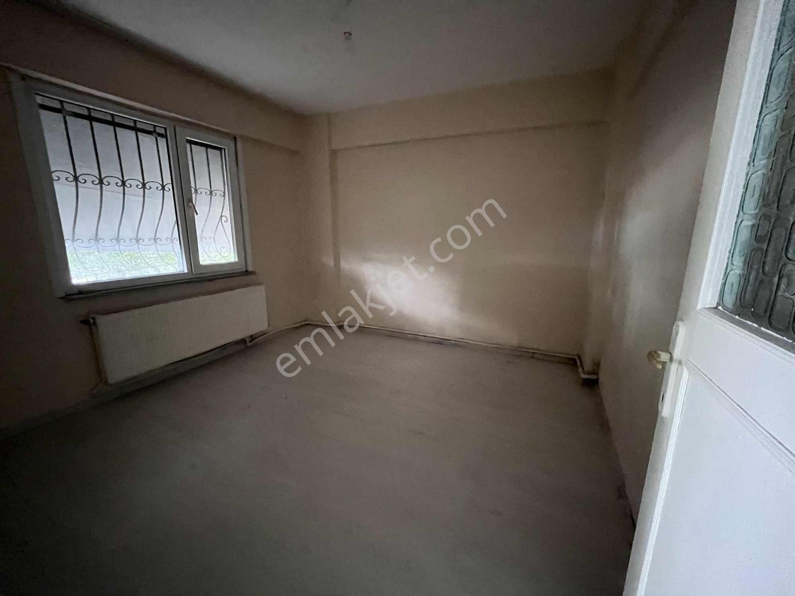 Maltepe Zümrütevlerde Güvenlikli Site İçerisinde Yüksek Giriş2+1 - Görsel 24